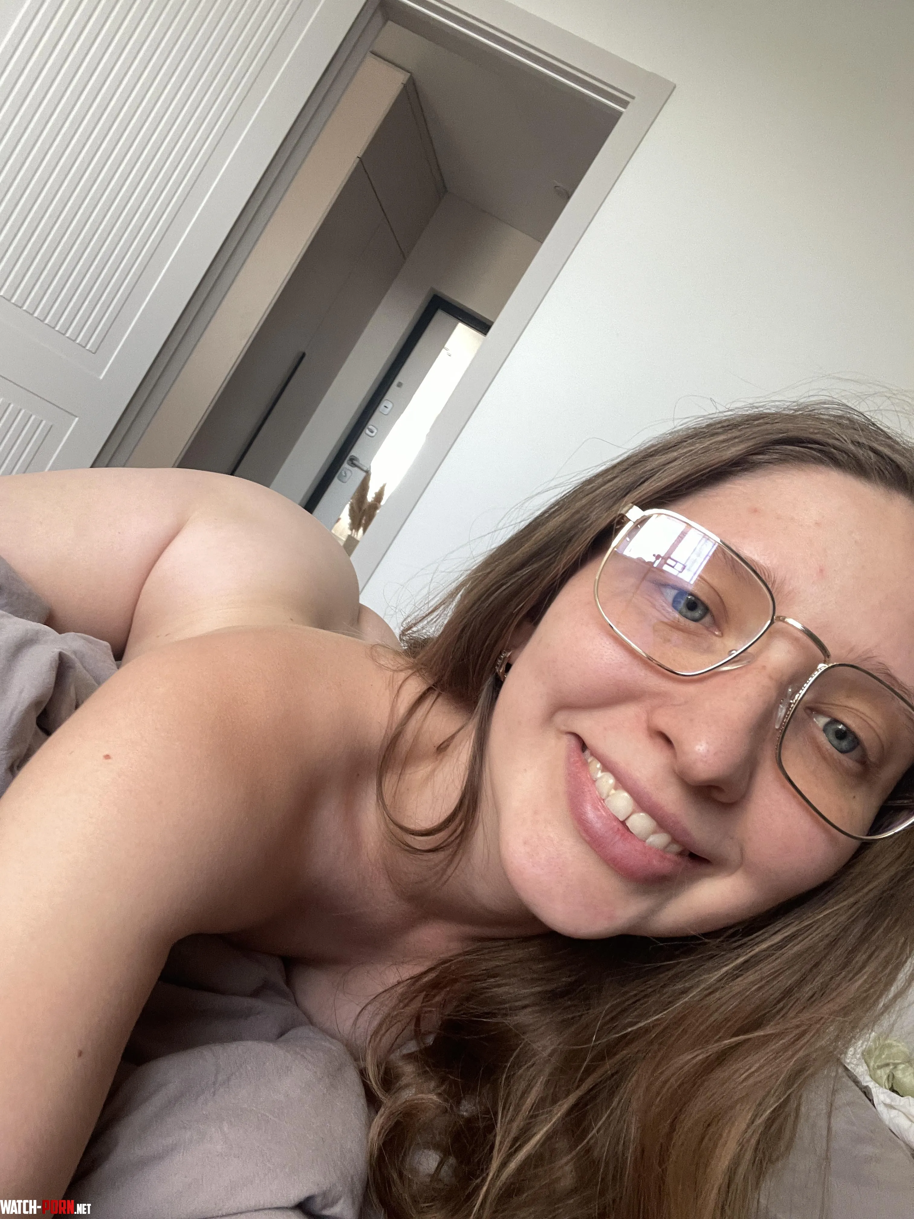 My frex and glasses by Kkeysi
