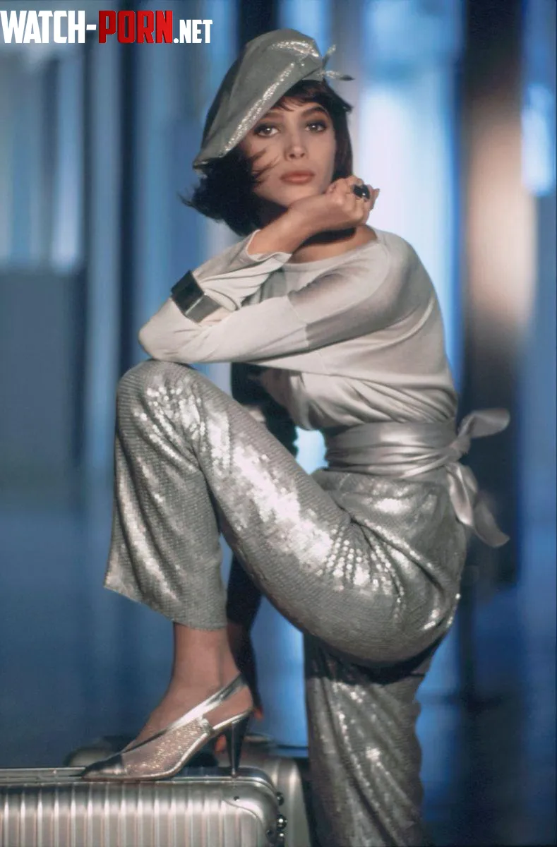 Christy Turlington by bil-sabab