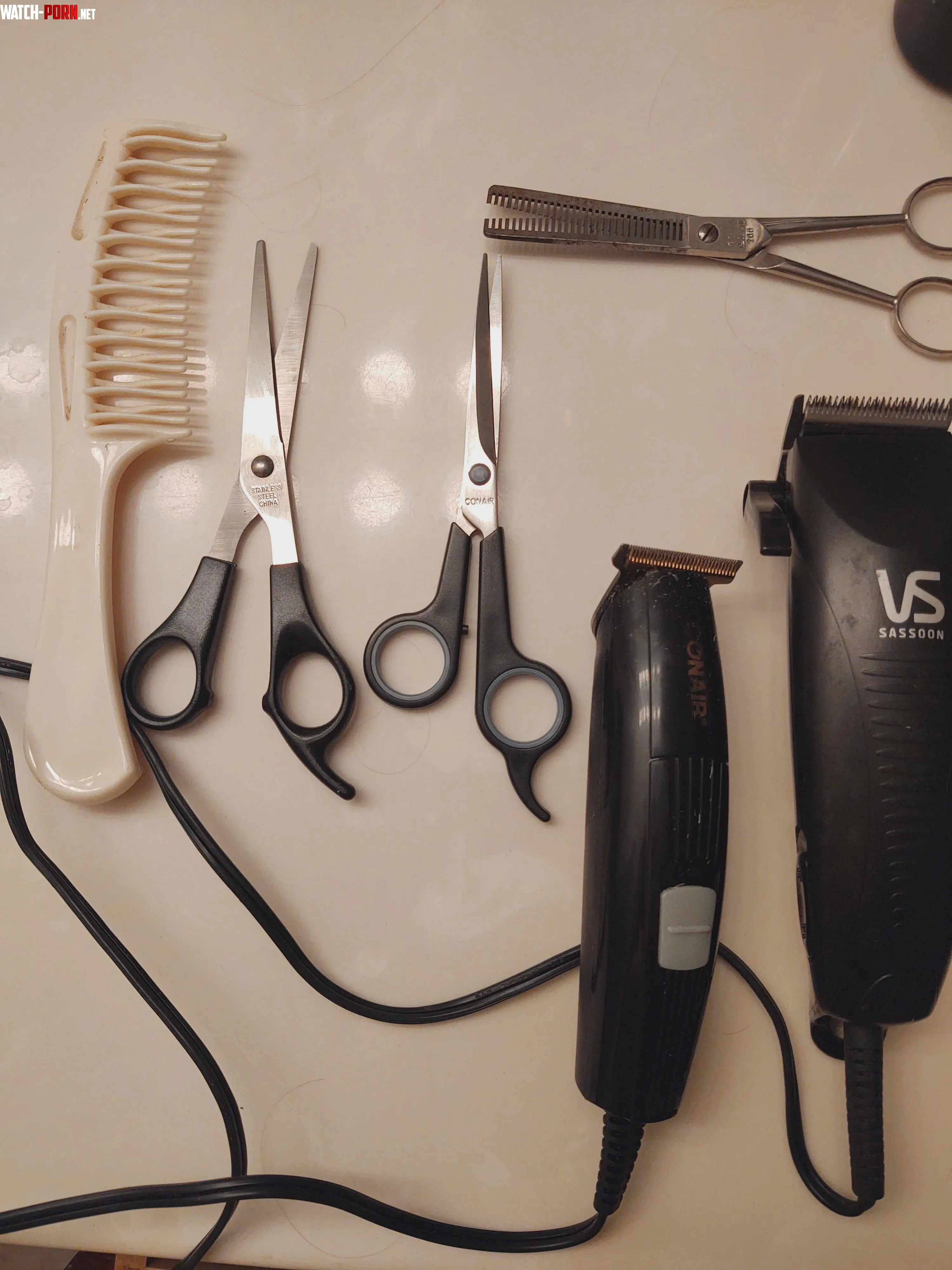 Any haircut lovers? by Excitement_Dependent