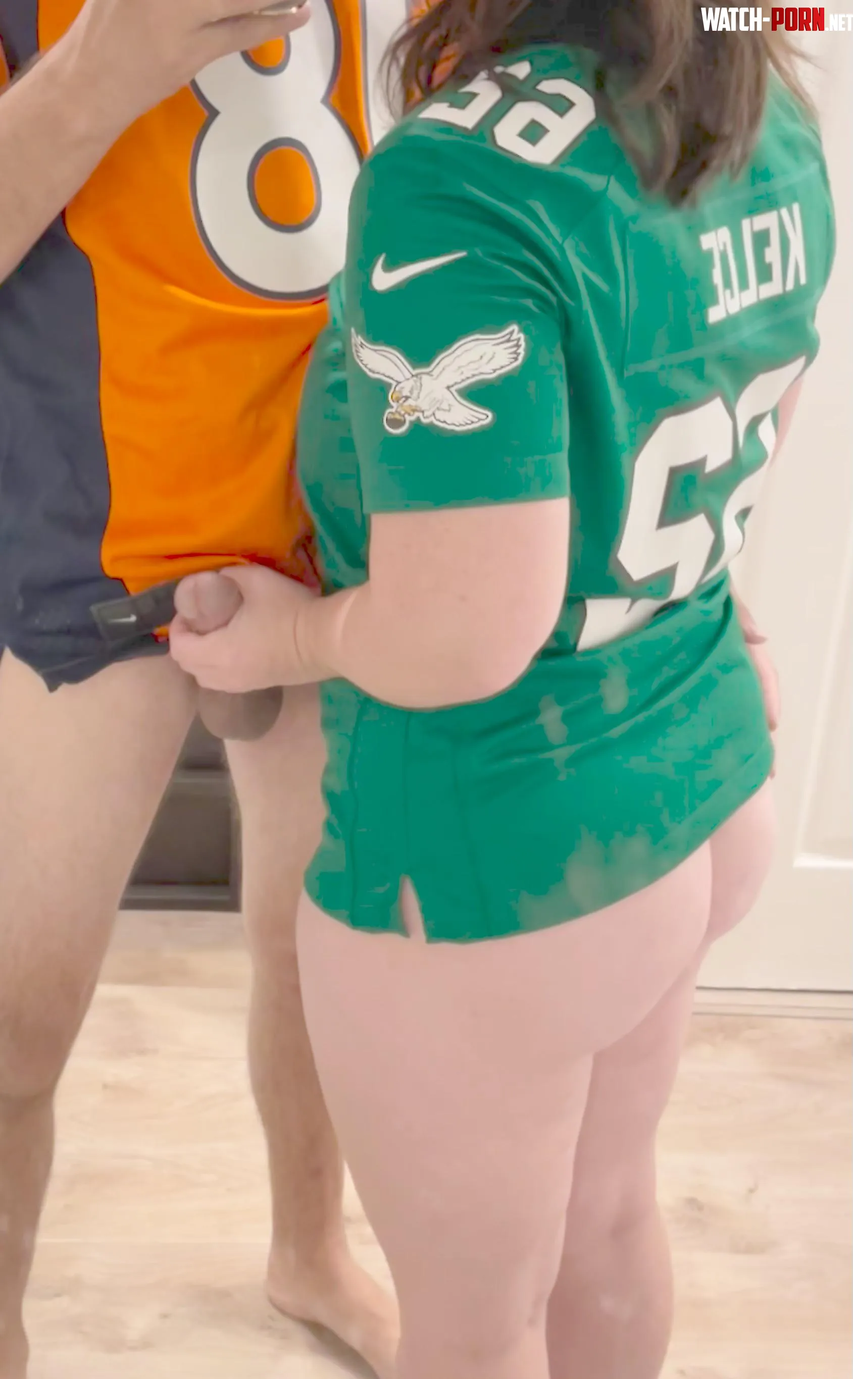 Someone will have a happy ending this afternoon 😉🏈 by Milf-316
