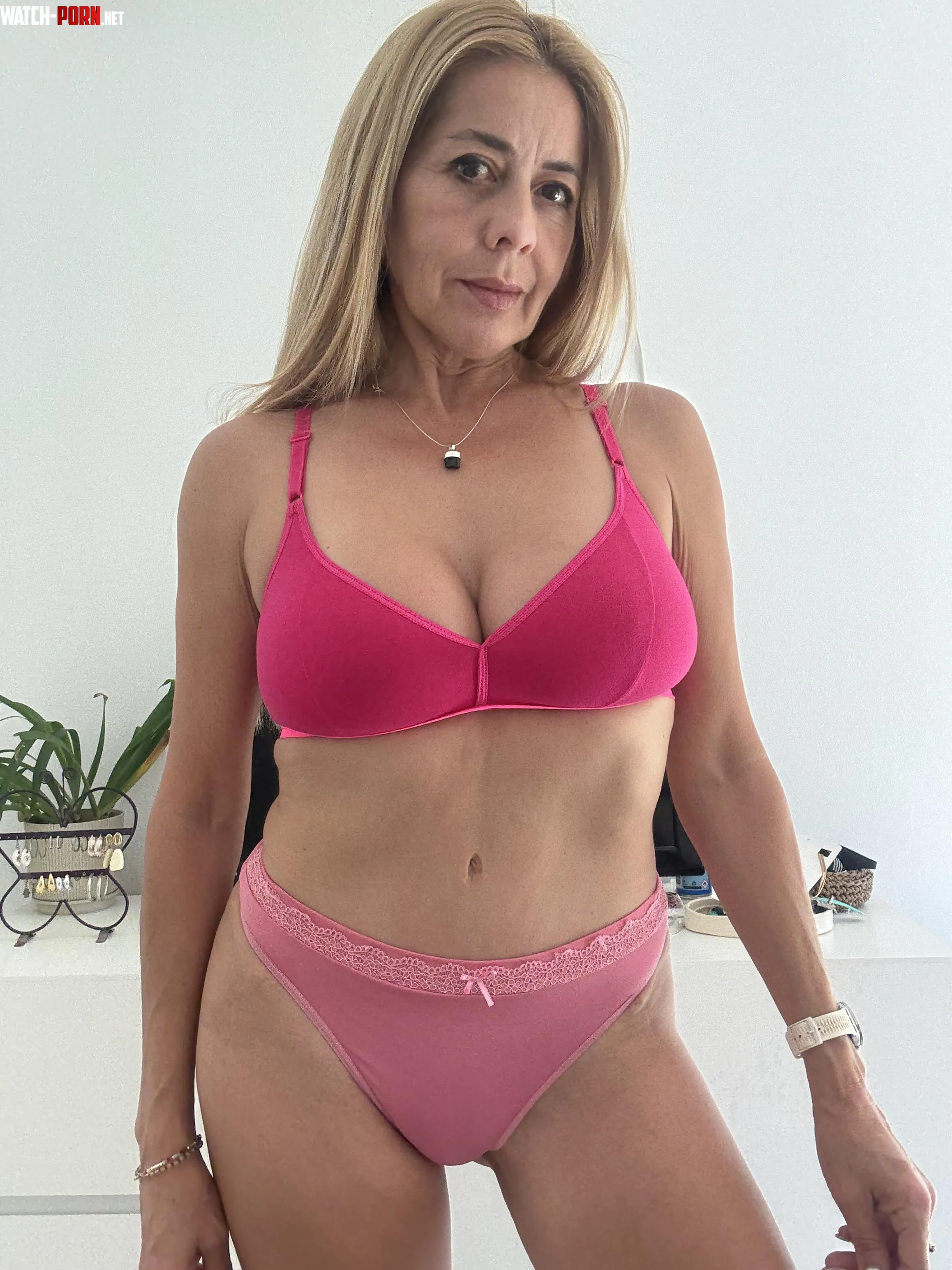 I will make u hard and cum by Serious_Prize1645