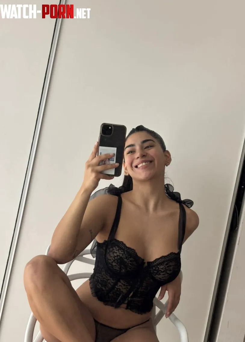 Victoria (@victoriabunnyxo) [onlyfans] by Famous-APPs-