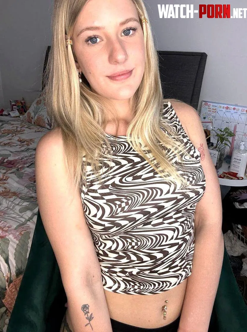 Hot girl energy with a soft smile by innocentshaelah