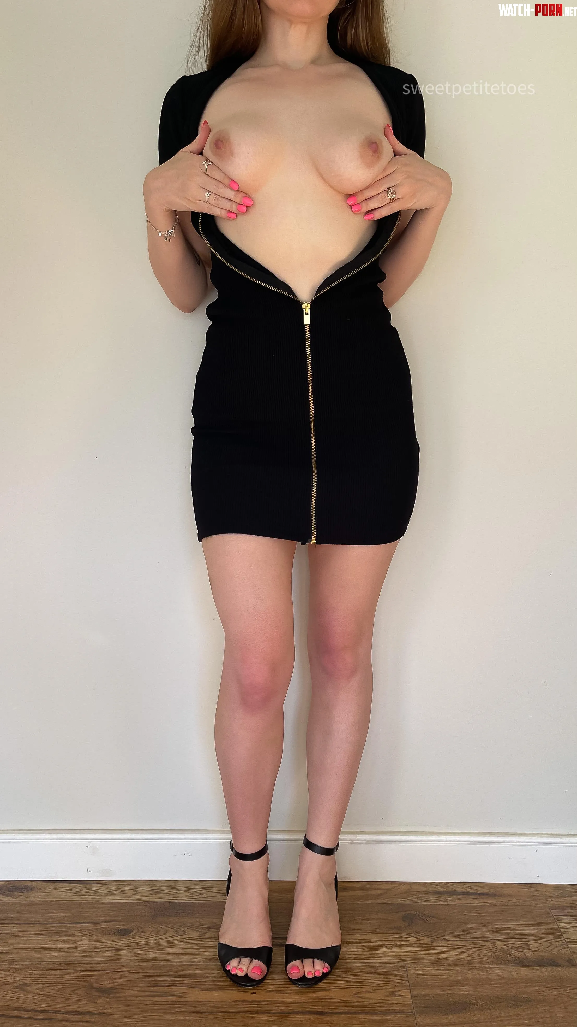 Suck on these while I unzip by sweetpetitetoes