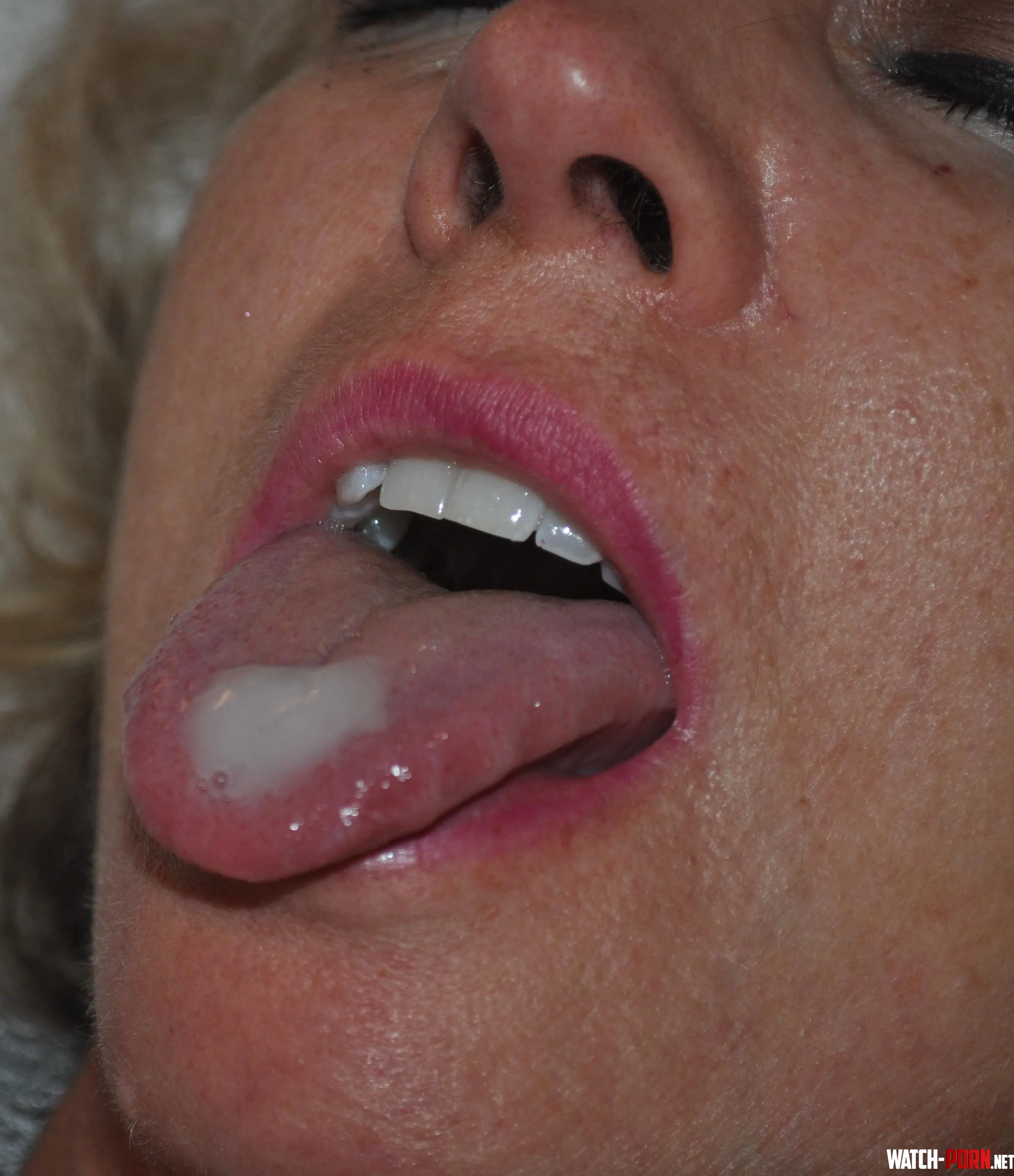 Give me more cum to swallow by My_Hotwife_Journey