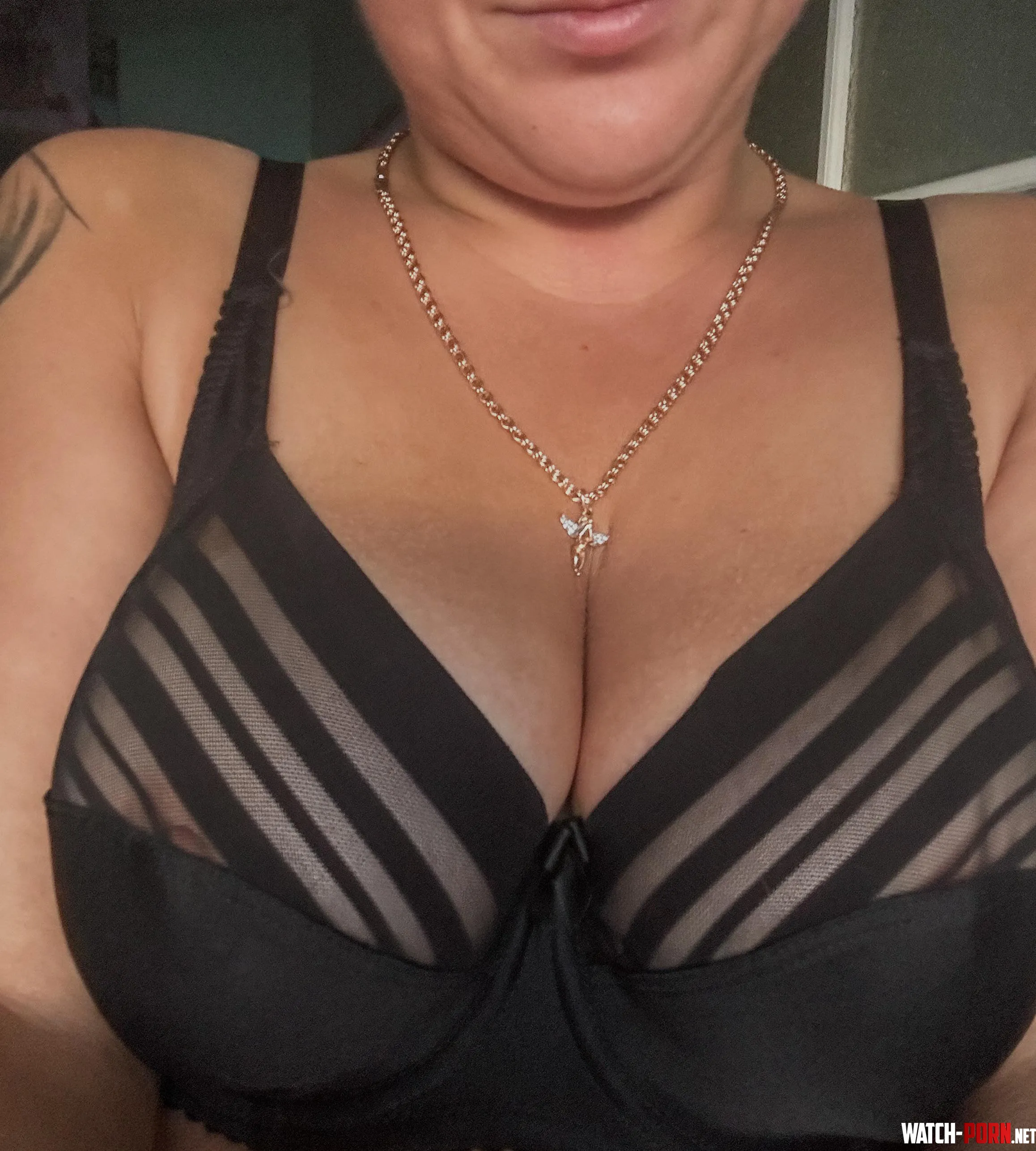 Ready for shopping for new high heels by Angelfromheavenn_