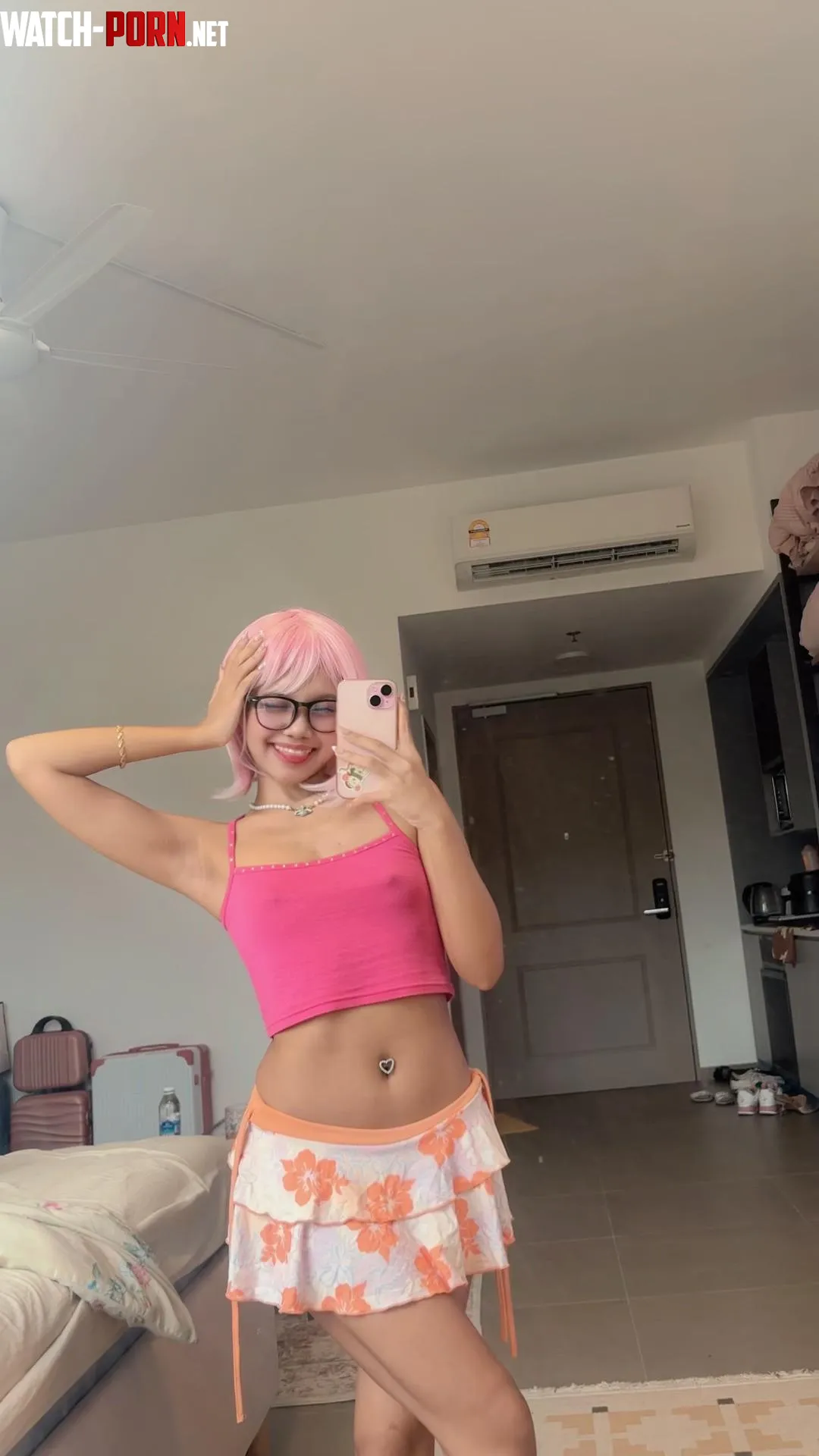 My fav outfit for when it's sunny outside by Pixel_Peachyy