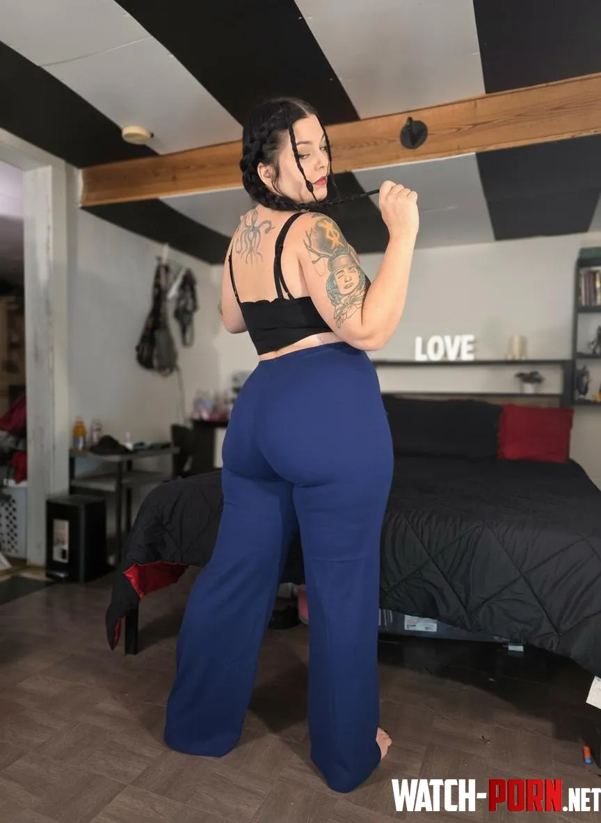 Just simple and soft by NaomiCakess