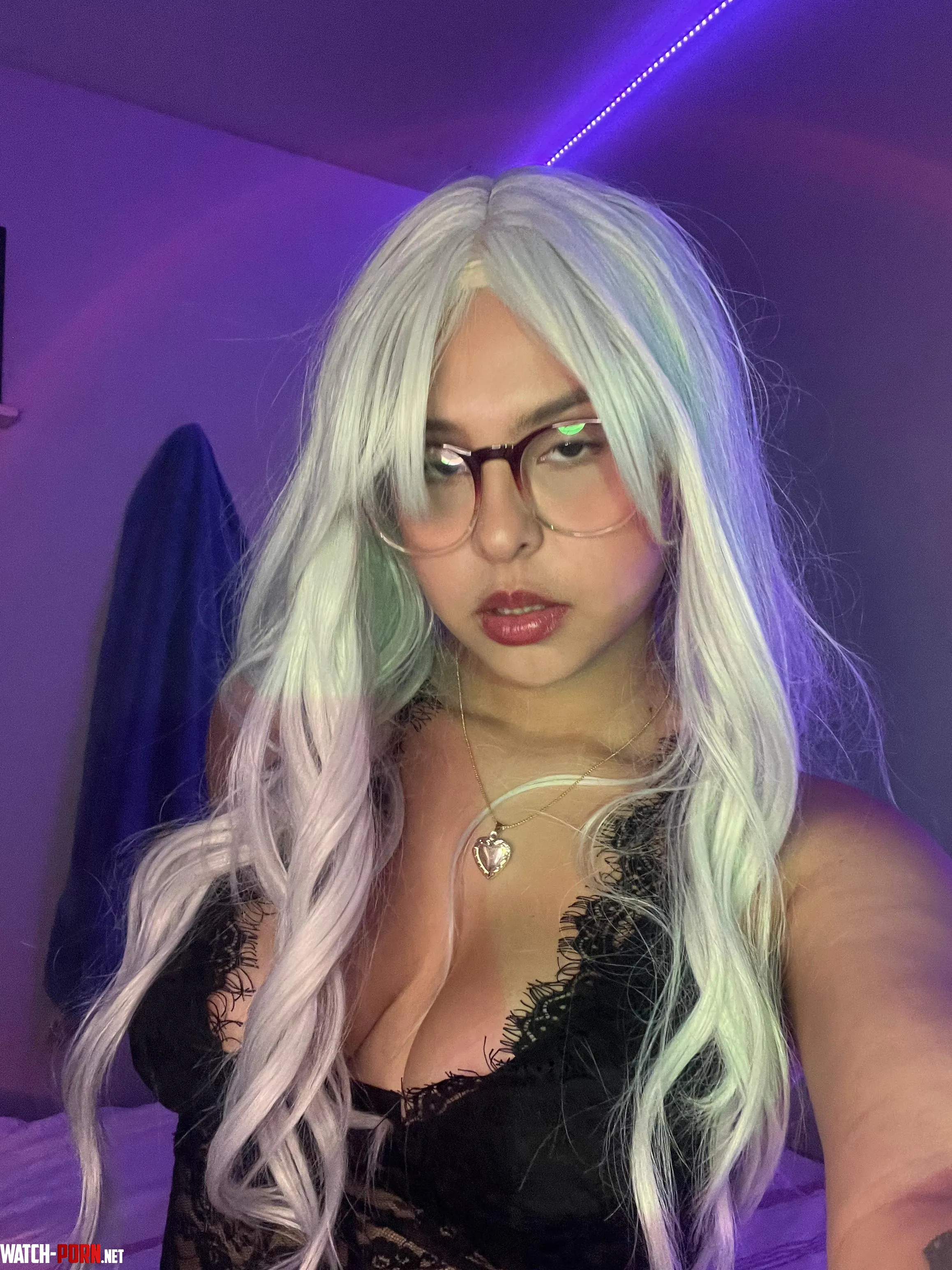 I'm a super high end and dangerous latina by TwinkleTug