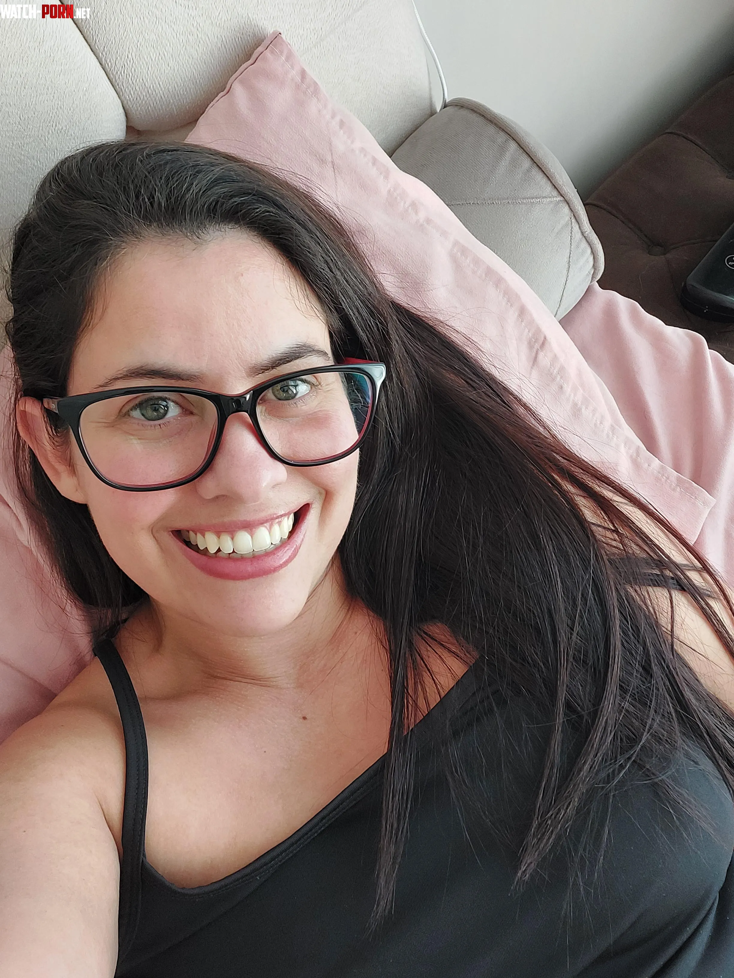 Oops a cute girl in bed by Isiscristine