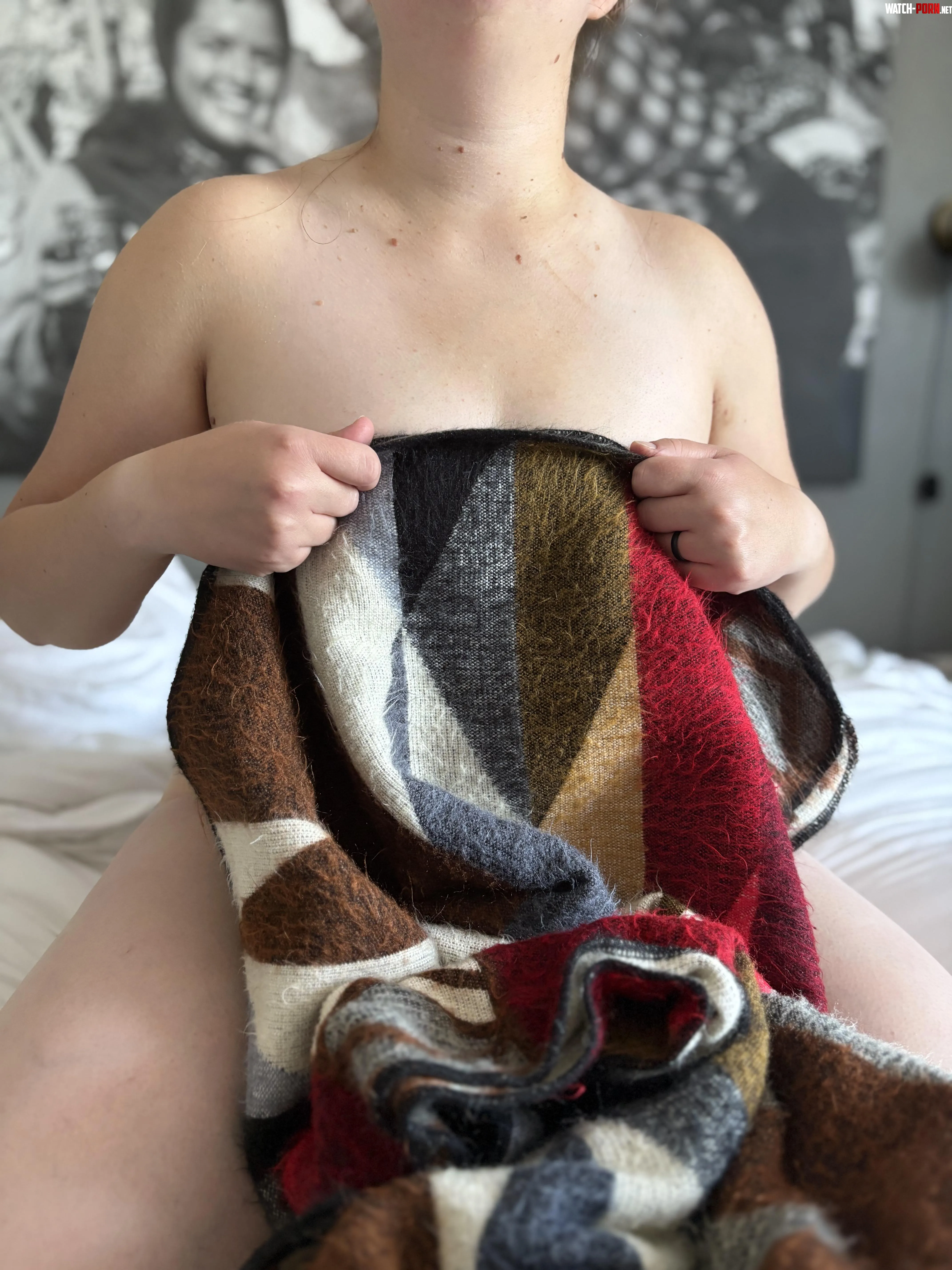 It’s officially fall, the perfect time for a cozy blanket by cozycassie