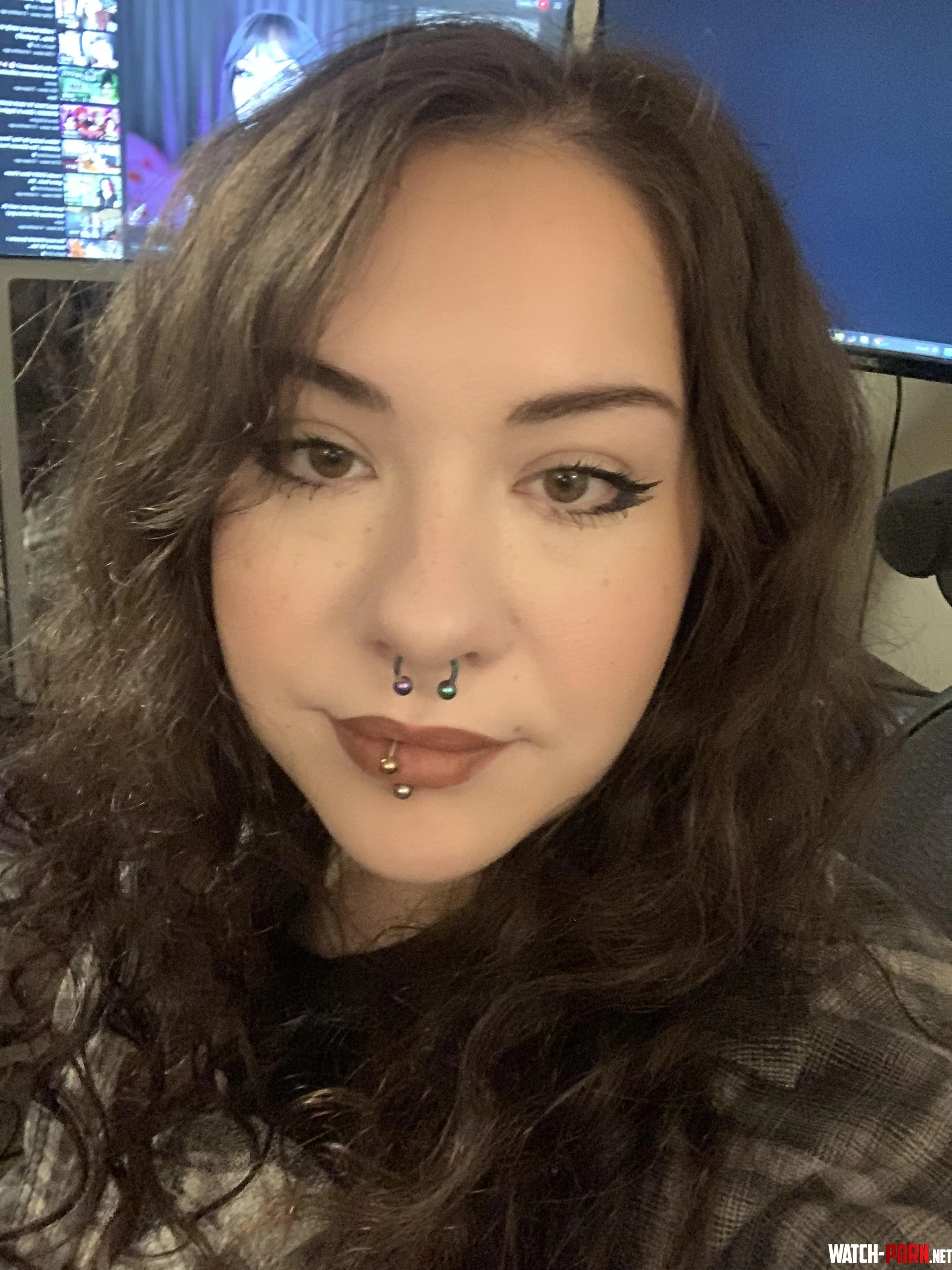 I’m a cutie 🖤🧡 by dayydreamzzz