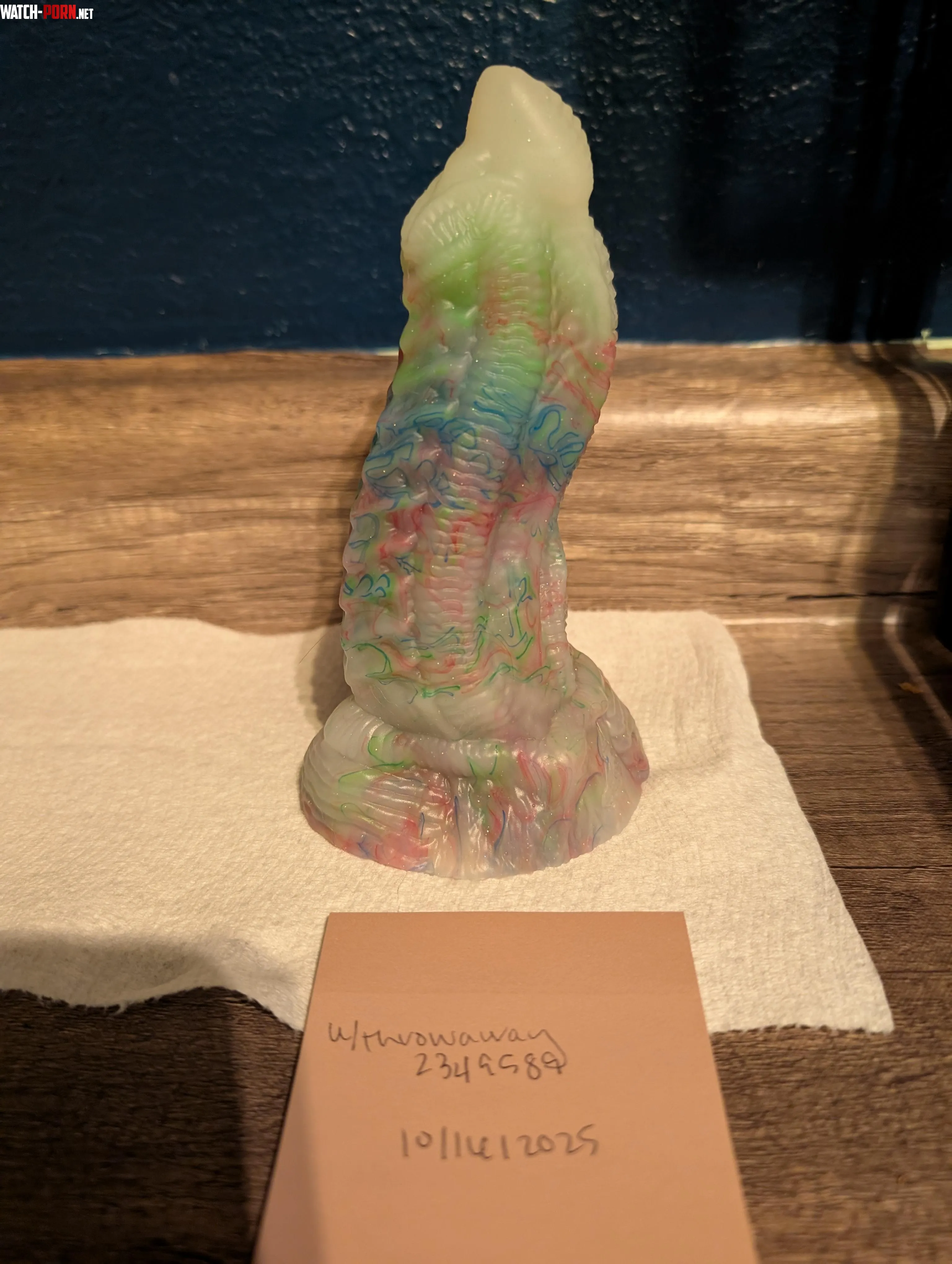 WTS chill pill abyss, small with suction cup by throwaway2349589