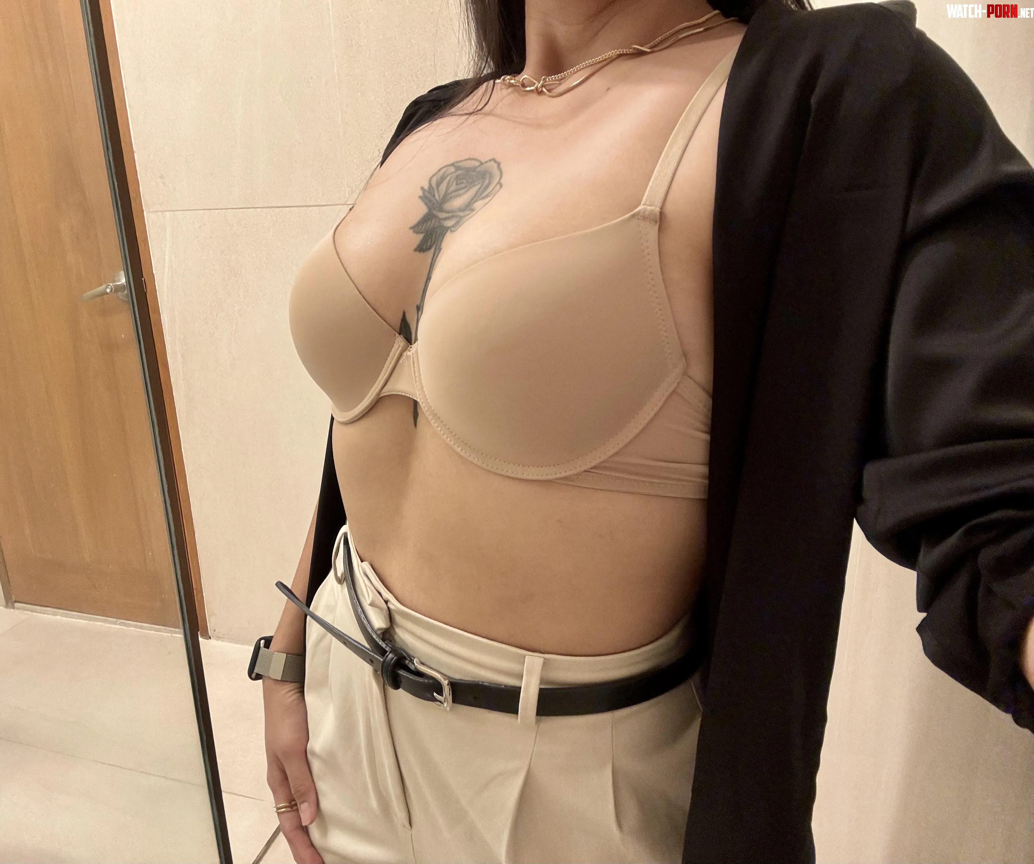 Does this count as business casual? [f] by impostor_001