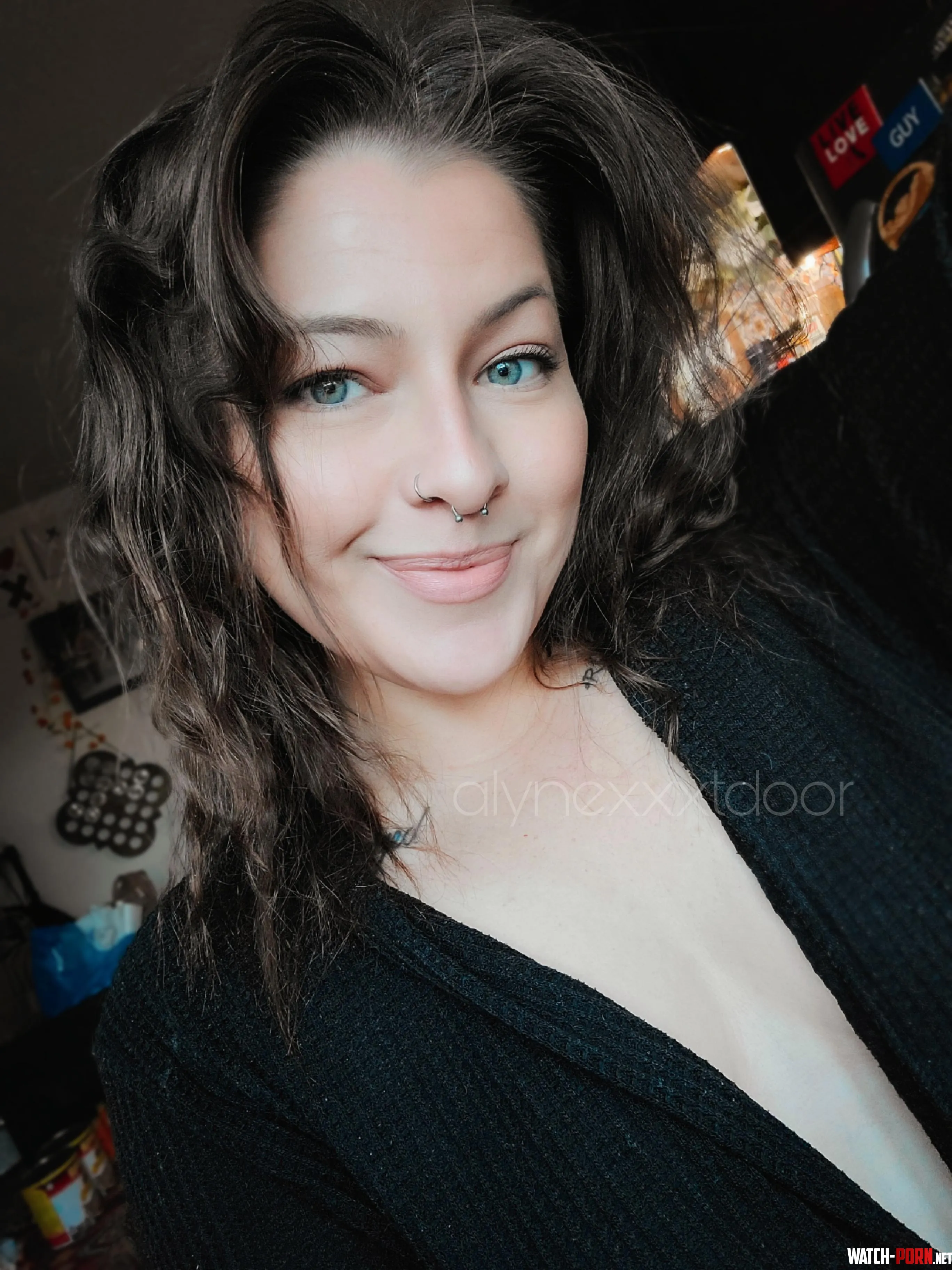 Smile, it's Friyay @msalynextdoor by alynexxxtdoor