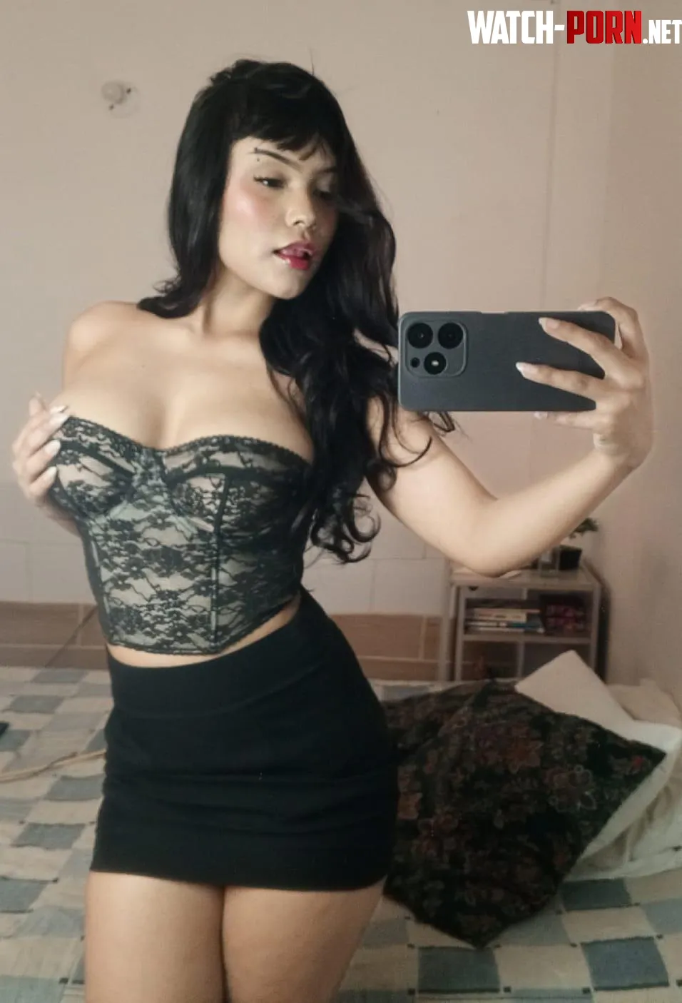 Just a lady in style, what would you say hello to? by moongirlljaz