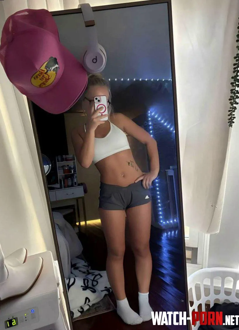 Love my crop top and body by CrimsonMoss9