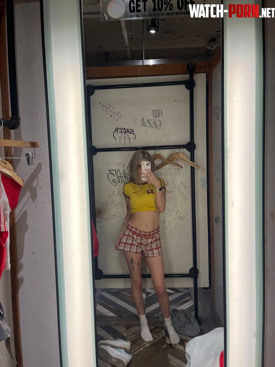 trying on this yellow crop top in the changing room by velvetfairydust