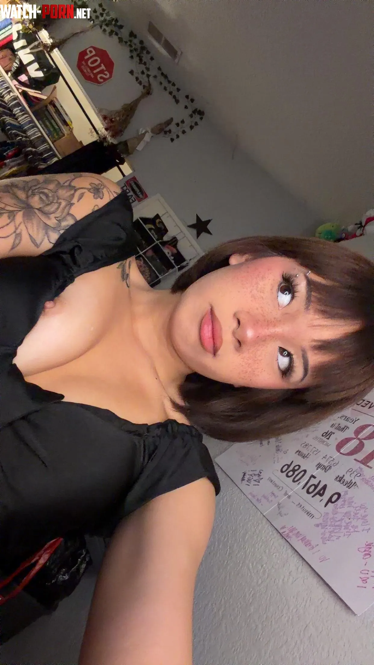 selling rn !! @yahomiesister on snap by LilMjnx