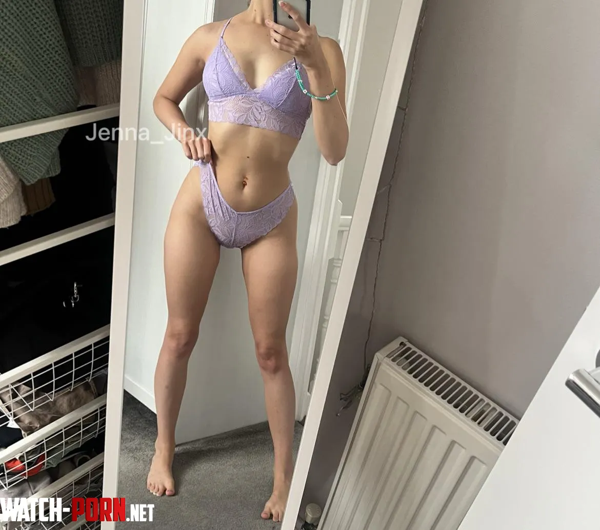 Come and see me take them off by jenna_jinx