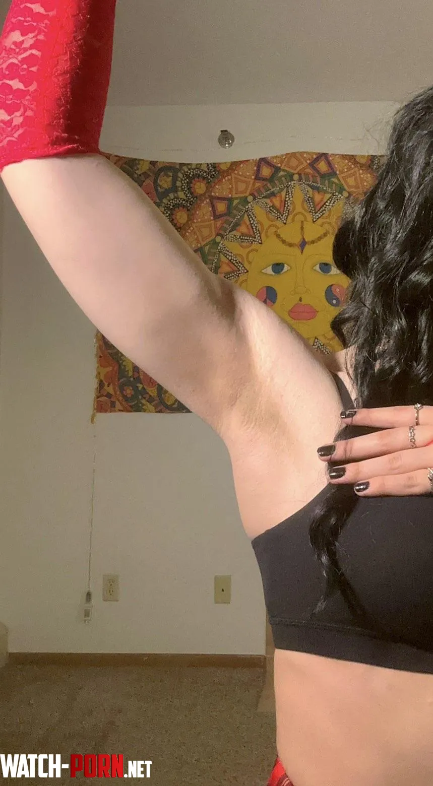 First post here! Figured I’d give you guys a closeup pic ;) by Lunaathebaddiee