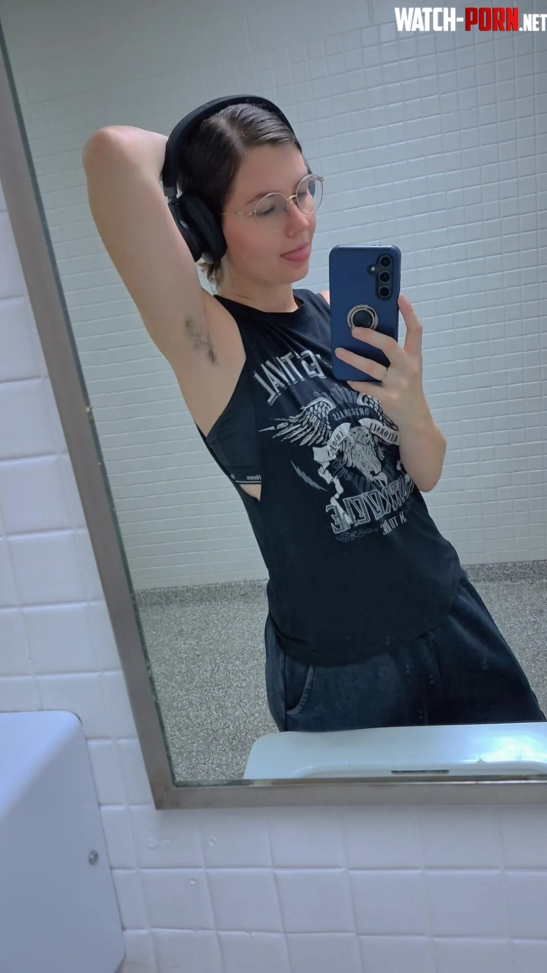 Fresh out the gym, cardio today 🥵 by Jess_Rabbit6162