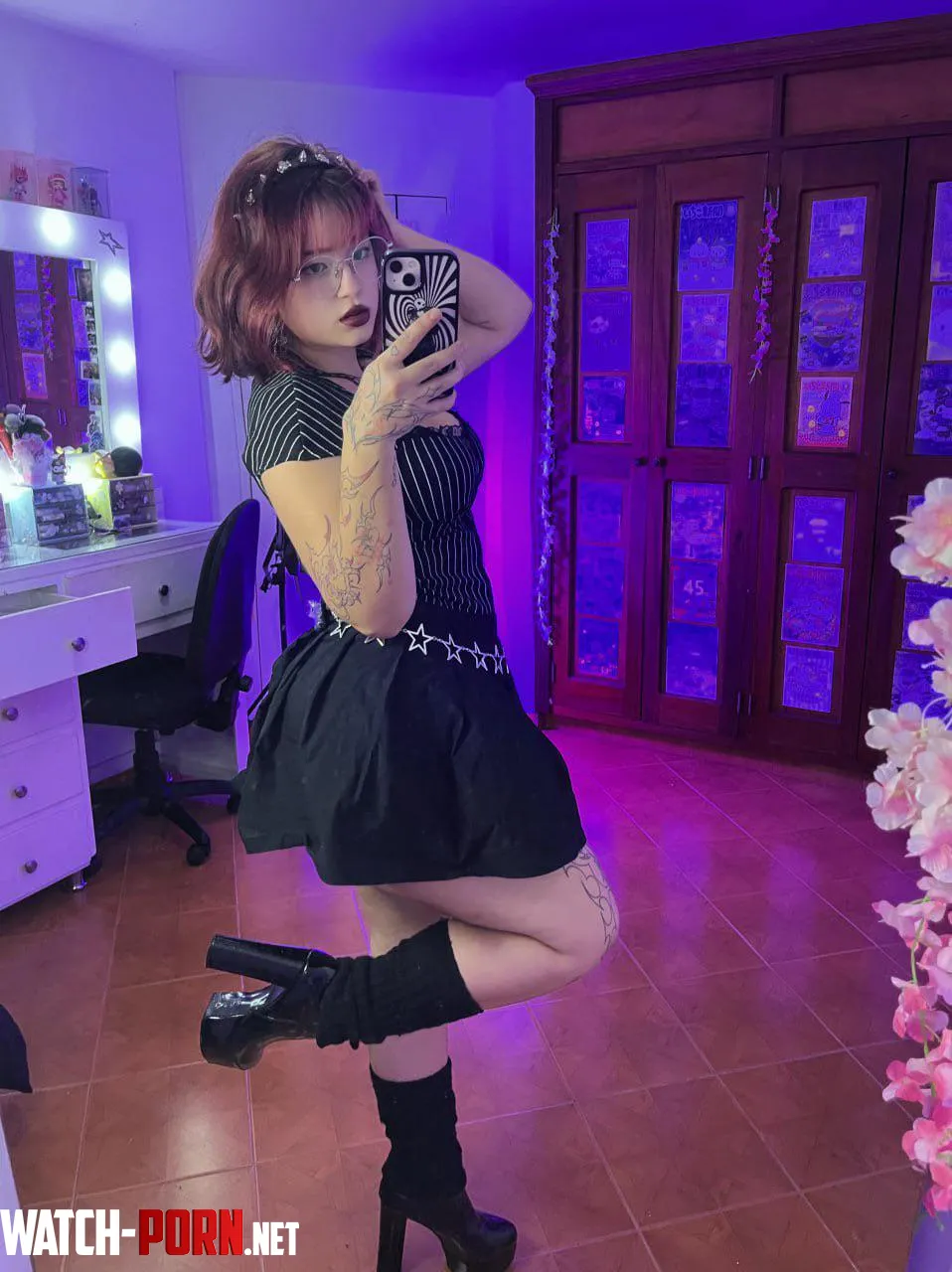 Goth in short skirts, does it turn you on? by BeautifulBunnny
