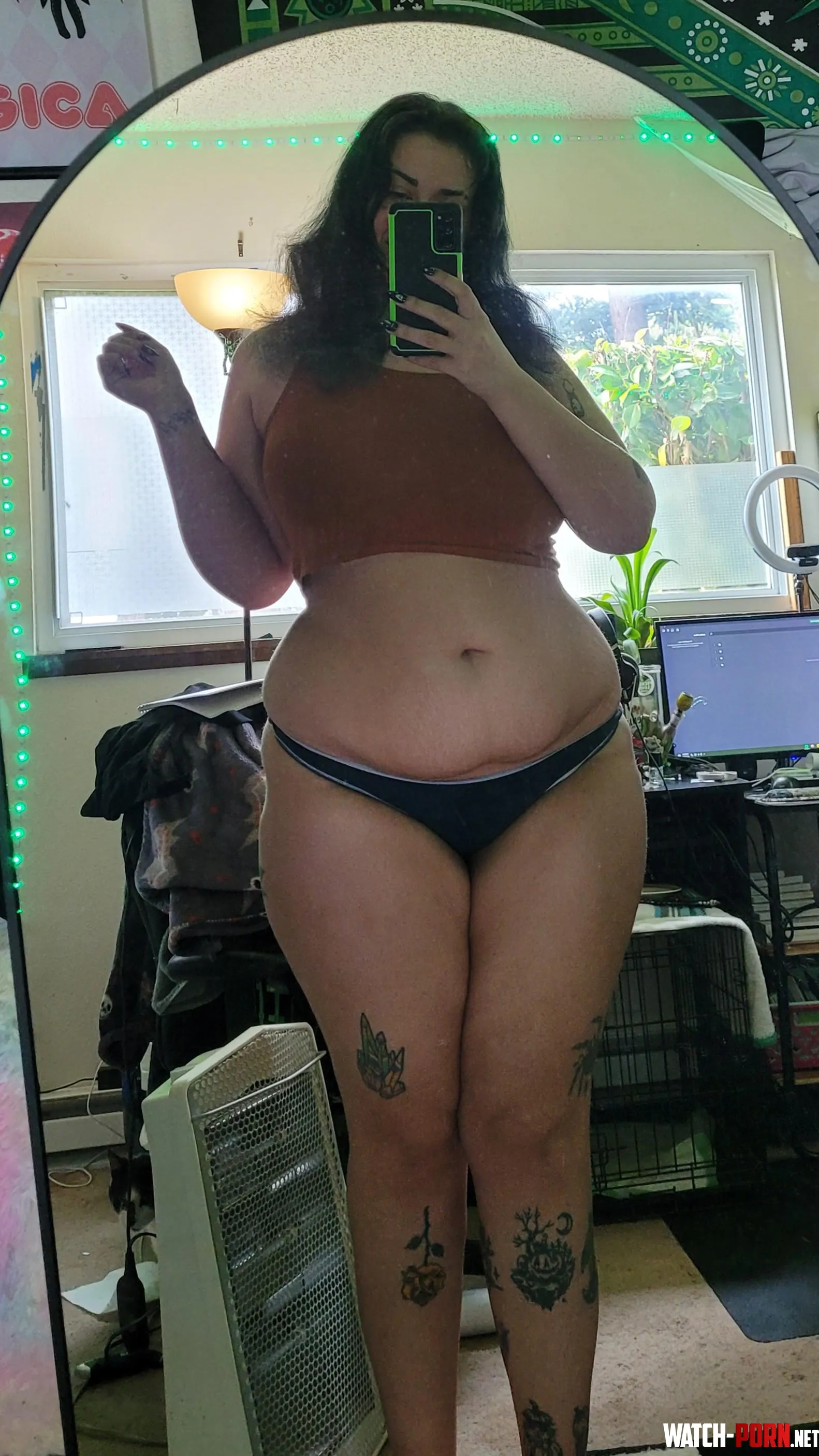 Big woman vs. tiny panties. by gutr0t