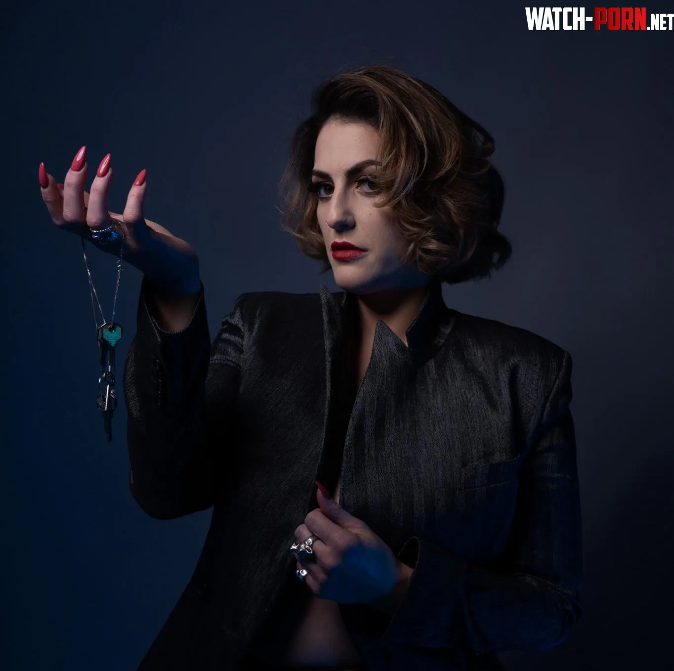 I hope you aren't being tempted too much this Locktober... Only kidding, I hope this photo makes you strain against that cage by countessDia