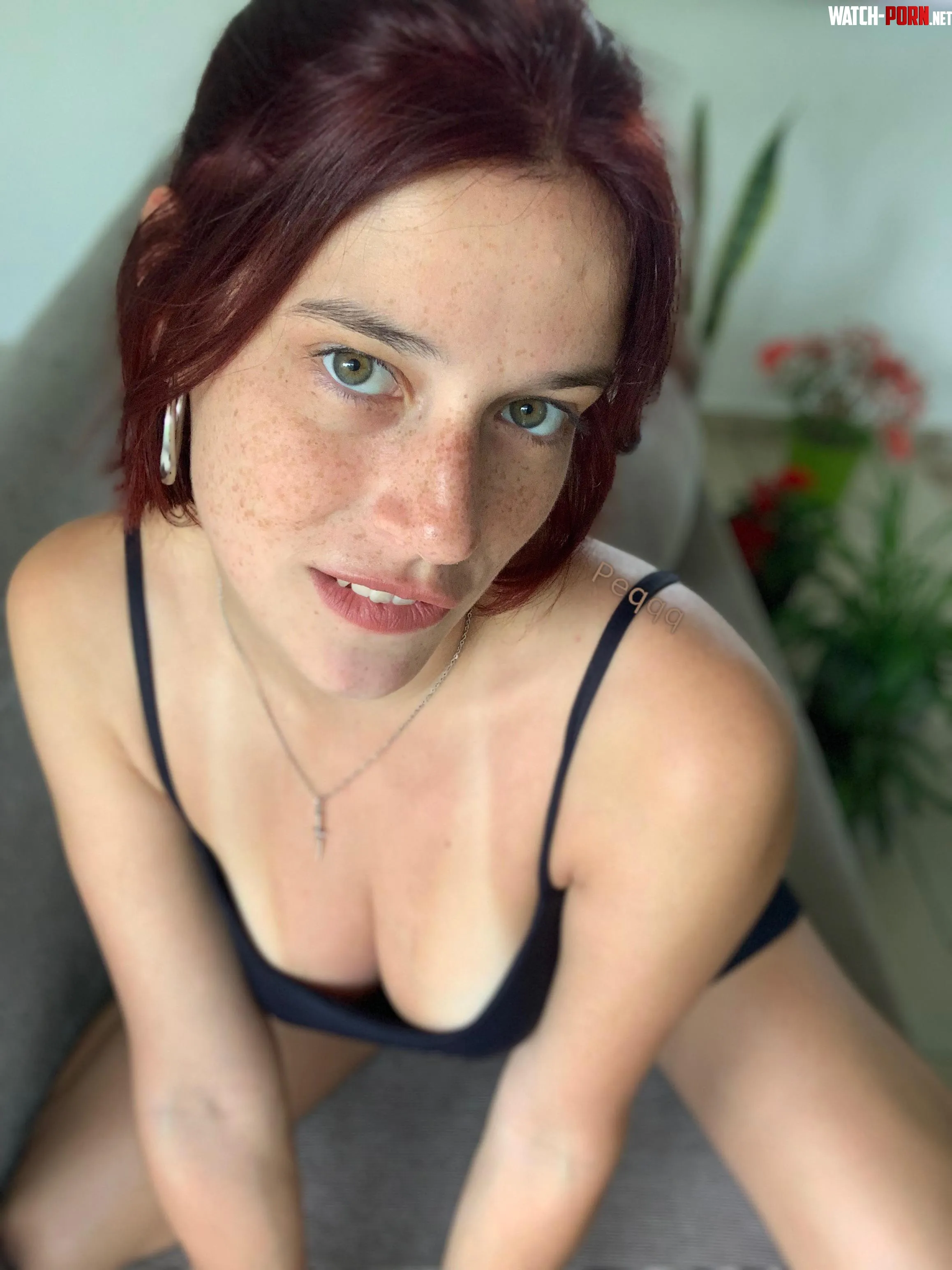 a little dress and a good look is sexy enough by peqqqqqq