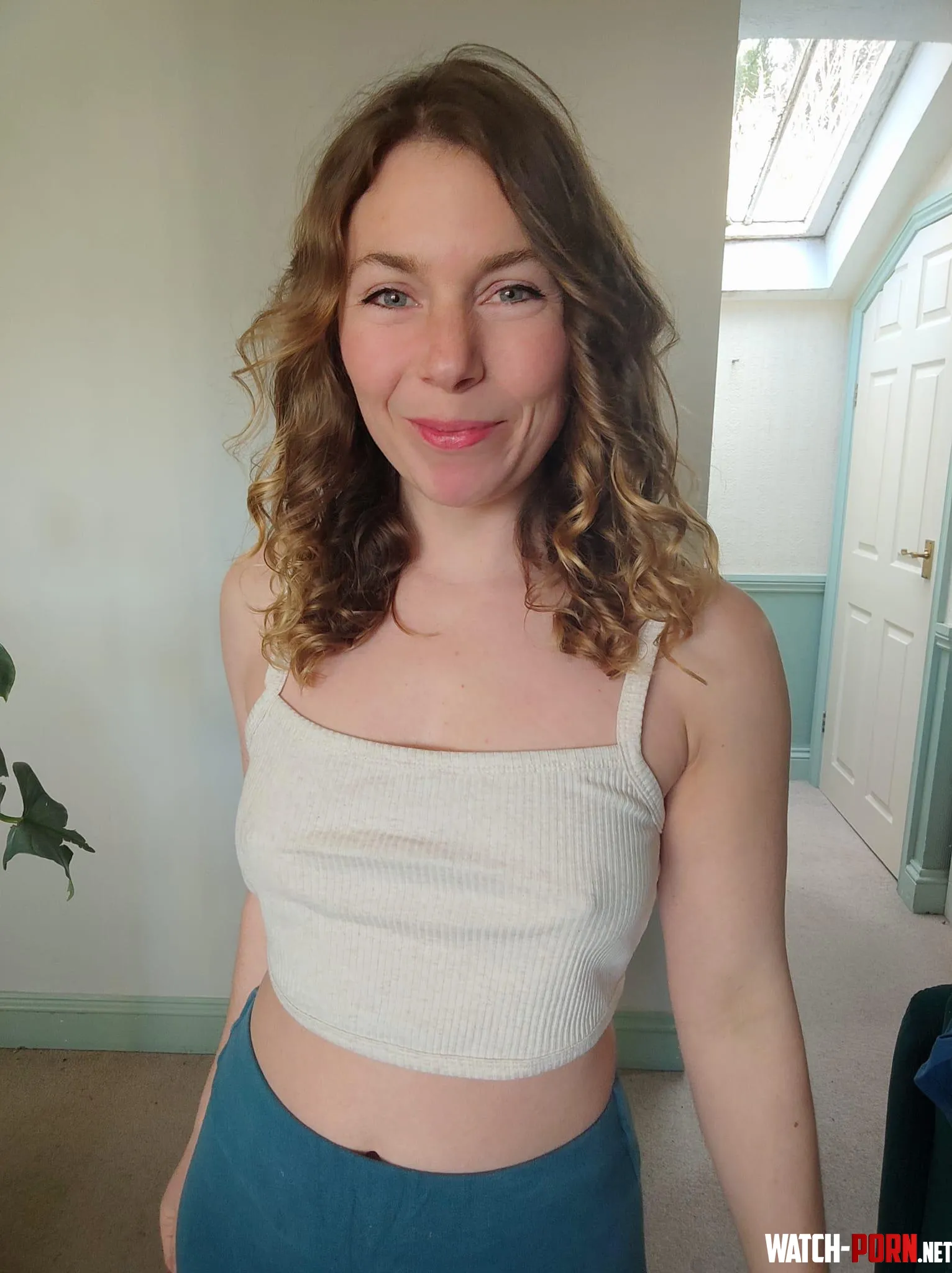 Just a hint of navel. Its pretty modest really by Tabs_Open