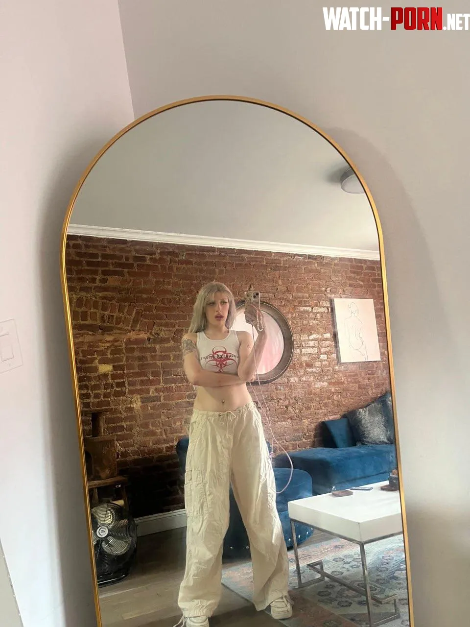 baggy pants and crop top combo by velvetfairydust