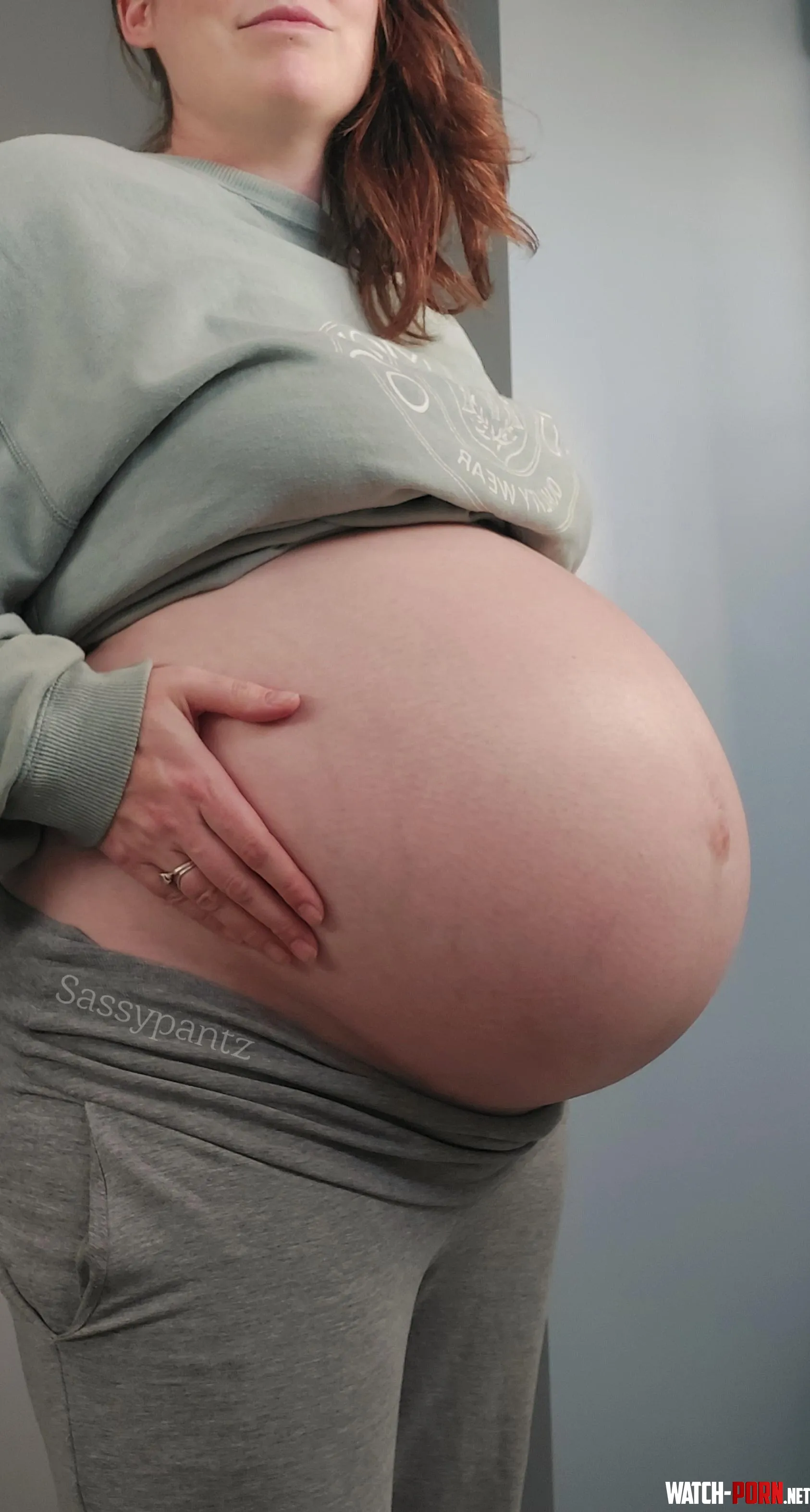 I'm due Nov 9th - do you think I'll give birth early, on time, or later? by Inside_Ad5958