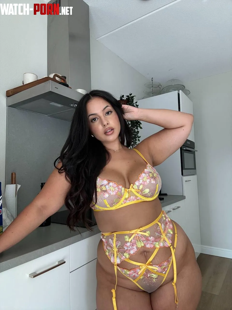 Becoming a MILF has definitely made my body thicker by MoroccanZina