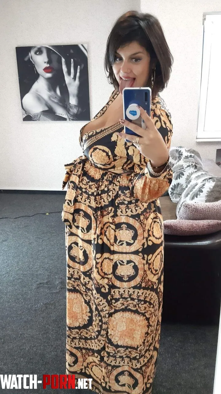 My long dress will make you crazy! NOT 🤣 by Tina_Kayzzz