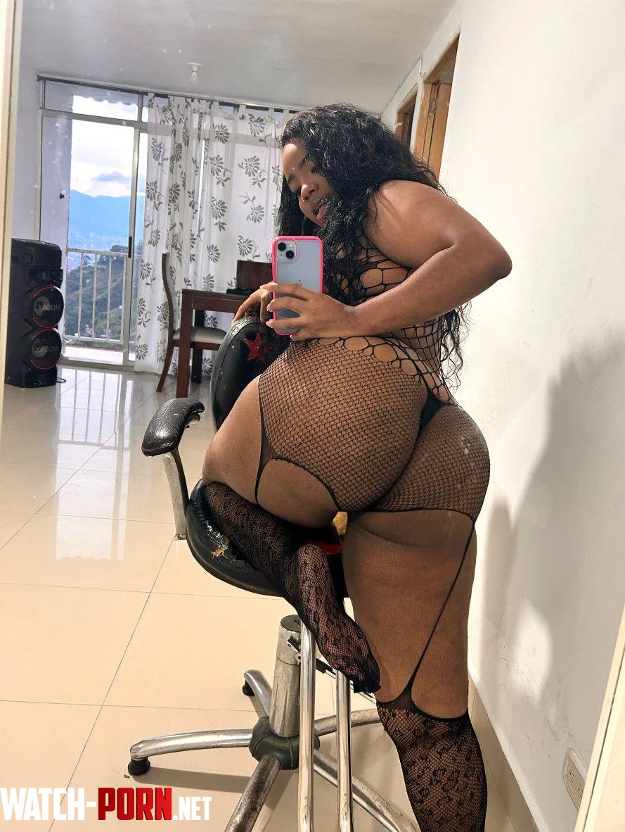I love the way my ass looks in this by BumblePeep