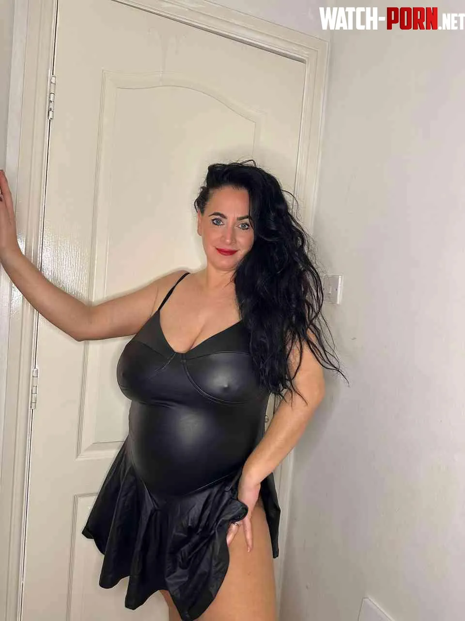 Braless mother in leather by queenncherryy