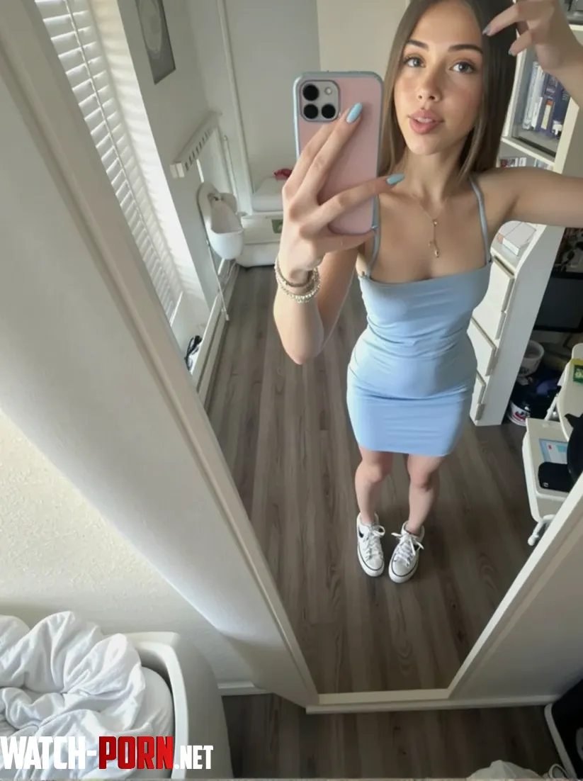 just turned 18 and already posting on reddit lol x by LESSANNE76