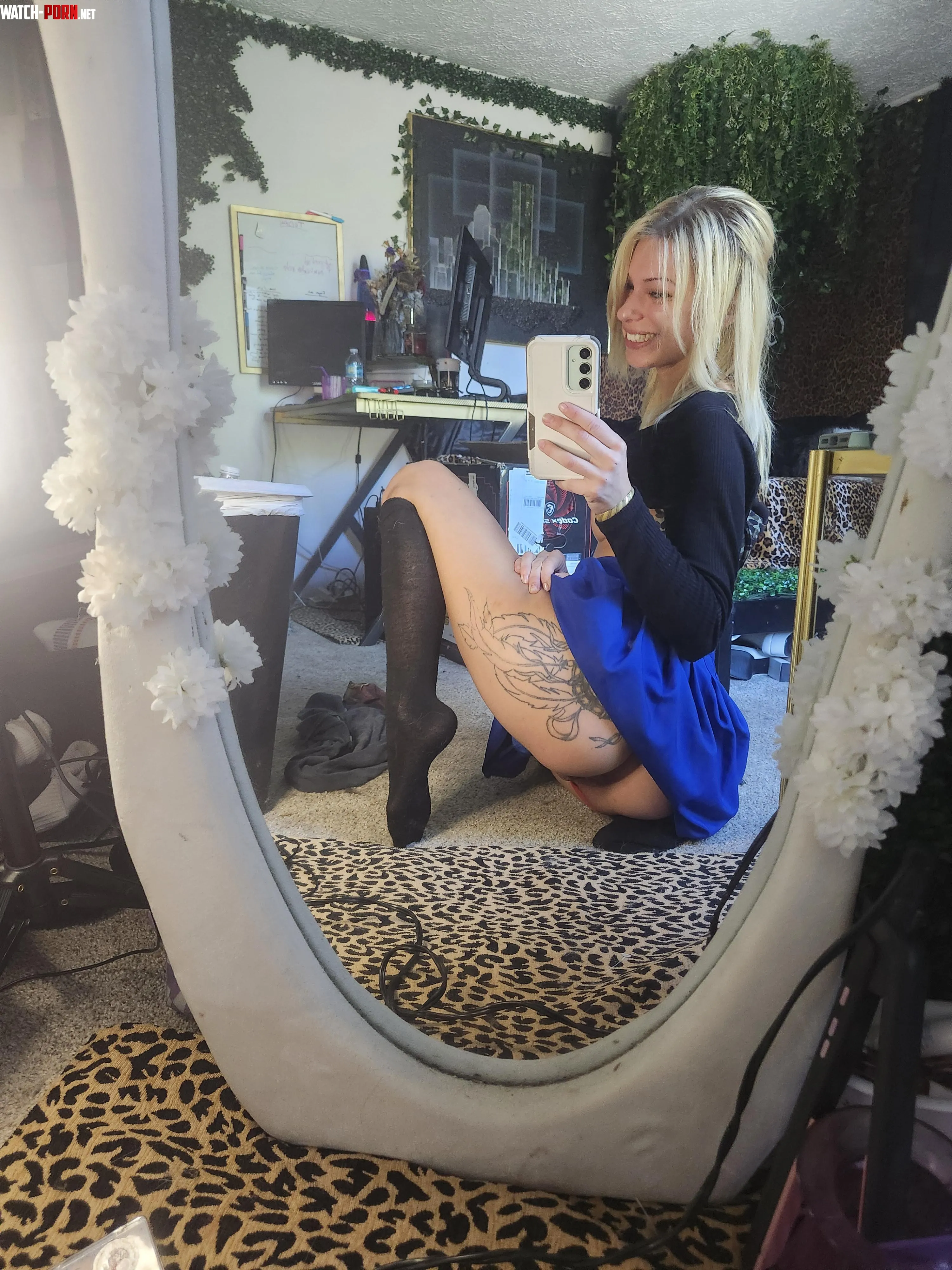 Come play hehe by SuzySweetSteps