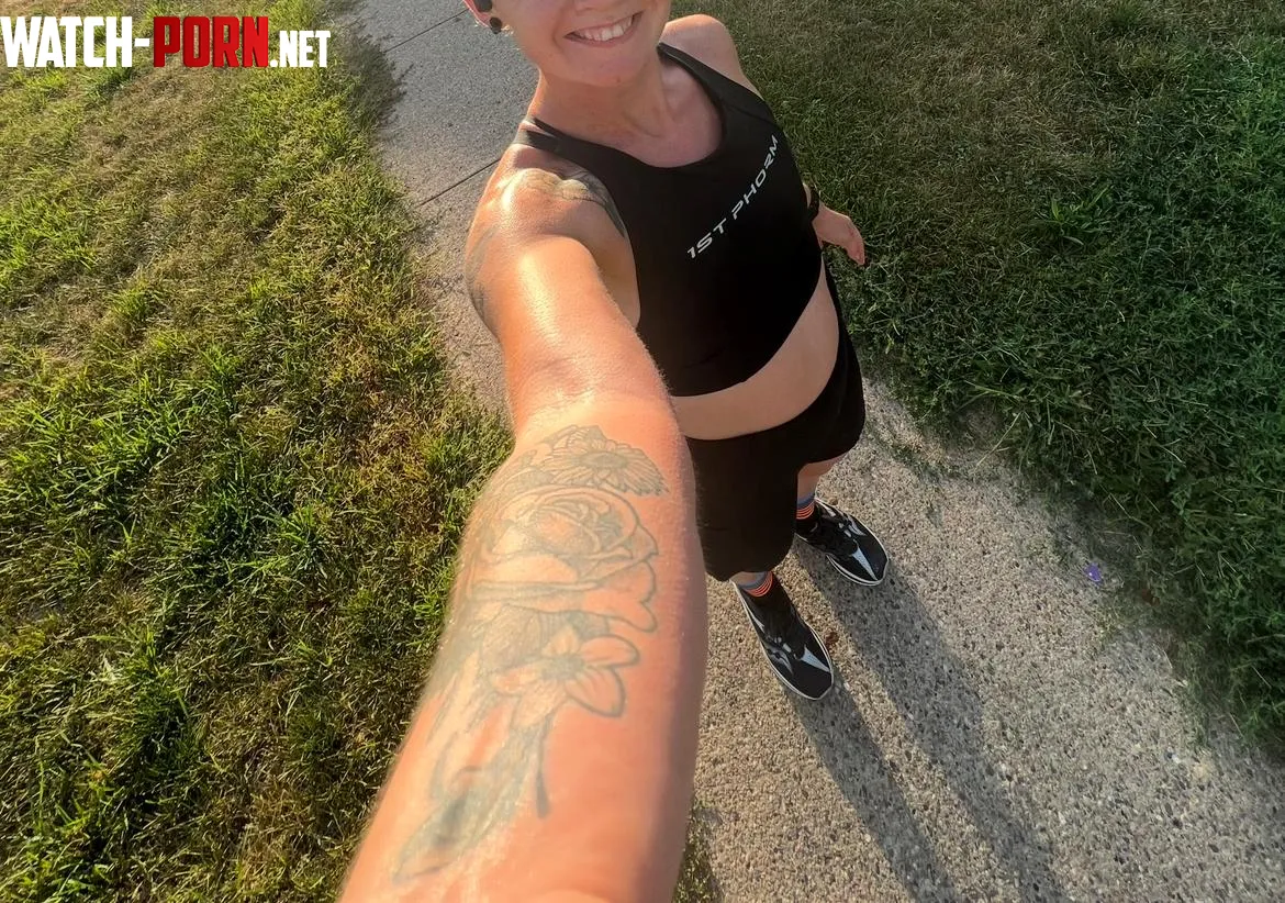 The sweat is glowing after my run by seraphynx_