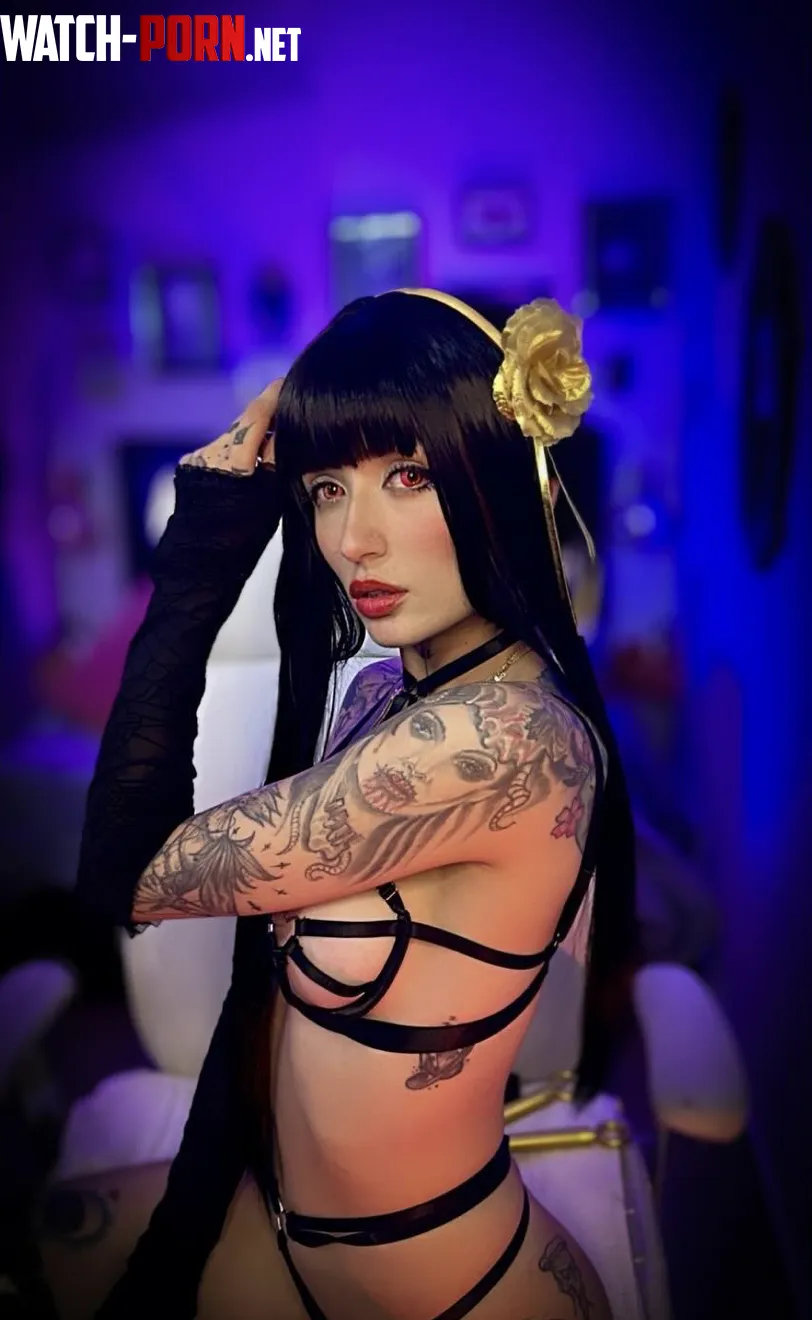 Yor Forger por Zoe Cox by coxxoez