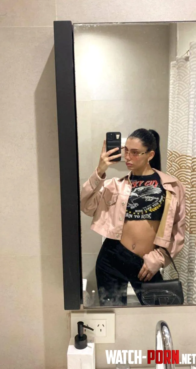 Just testing your focus. by CrystalRoseKisses