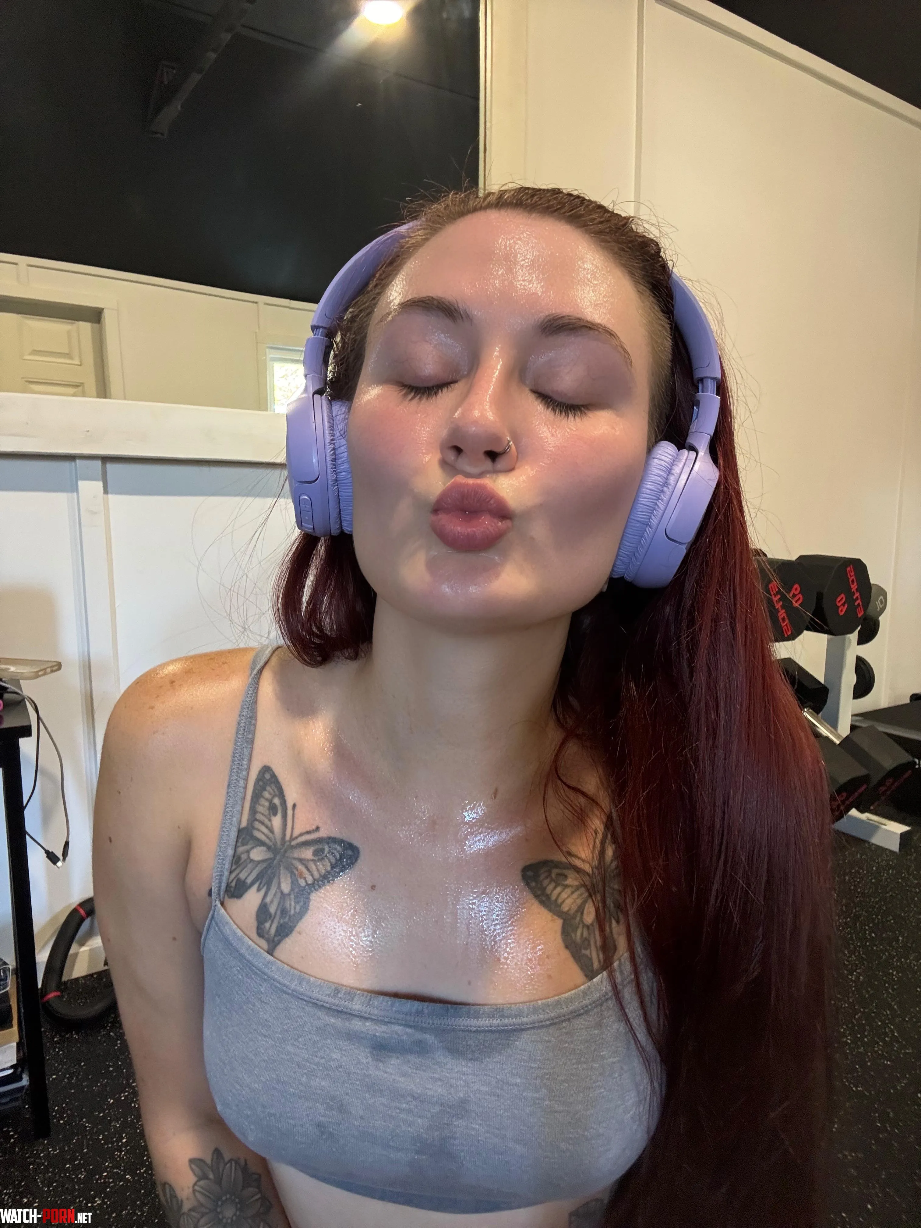 Would you give me a kiss after my workout? 😘 by jade601