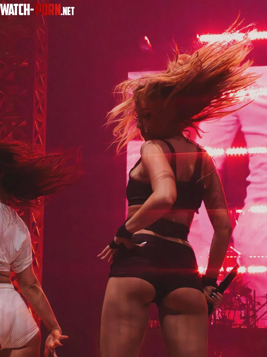 Tate McRae by ShutupNobodyCarez