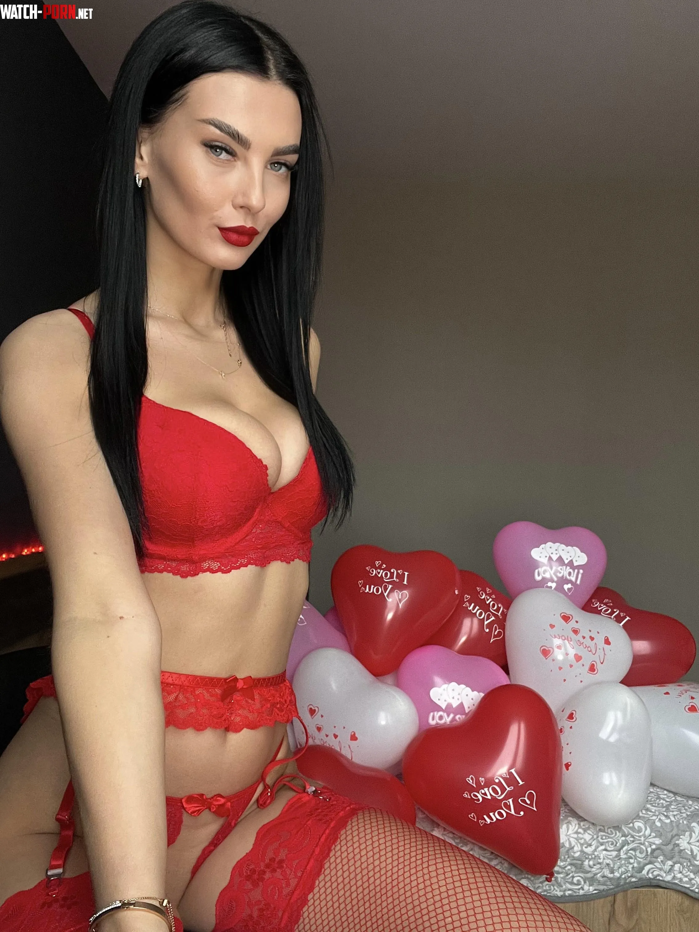 Sexy and still classy? by CuteSapphires