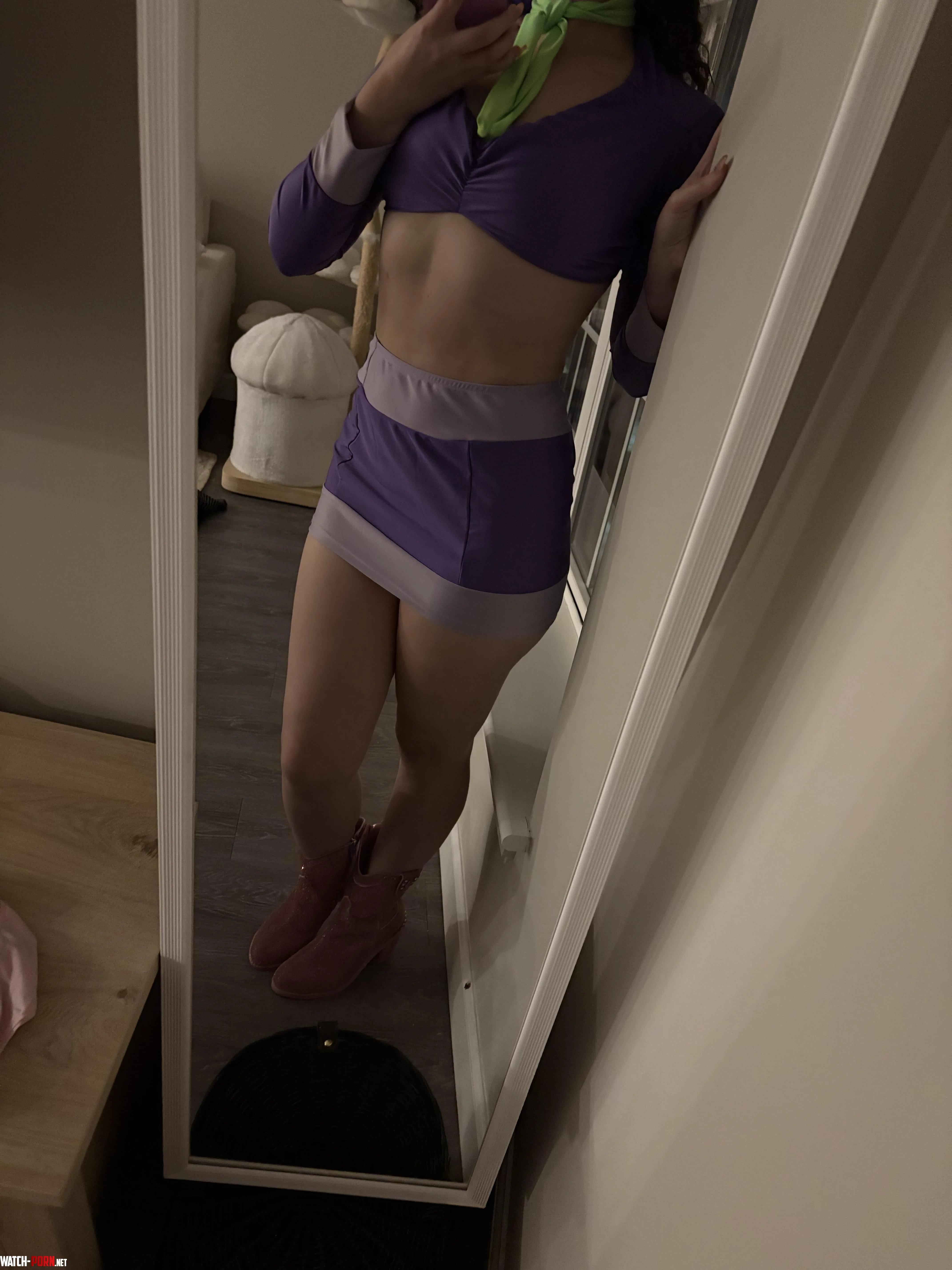 Wearing a Daphne from Halloween costume by sienna_doll