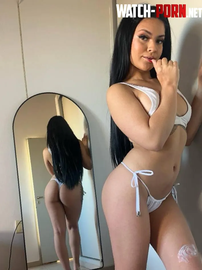 Do you like the back or front view more? by emma_or_emmy