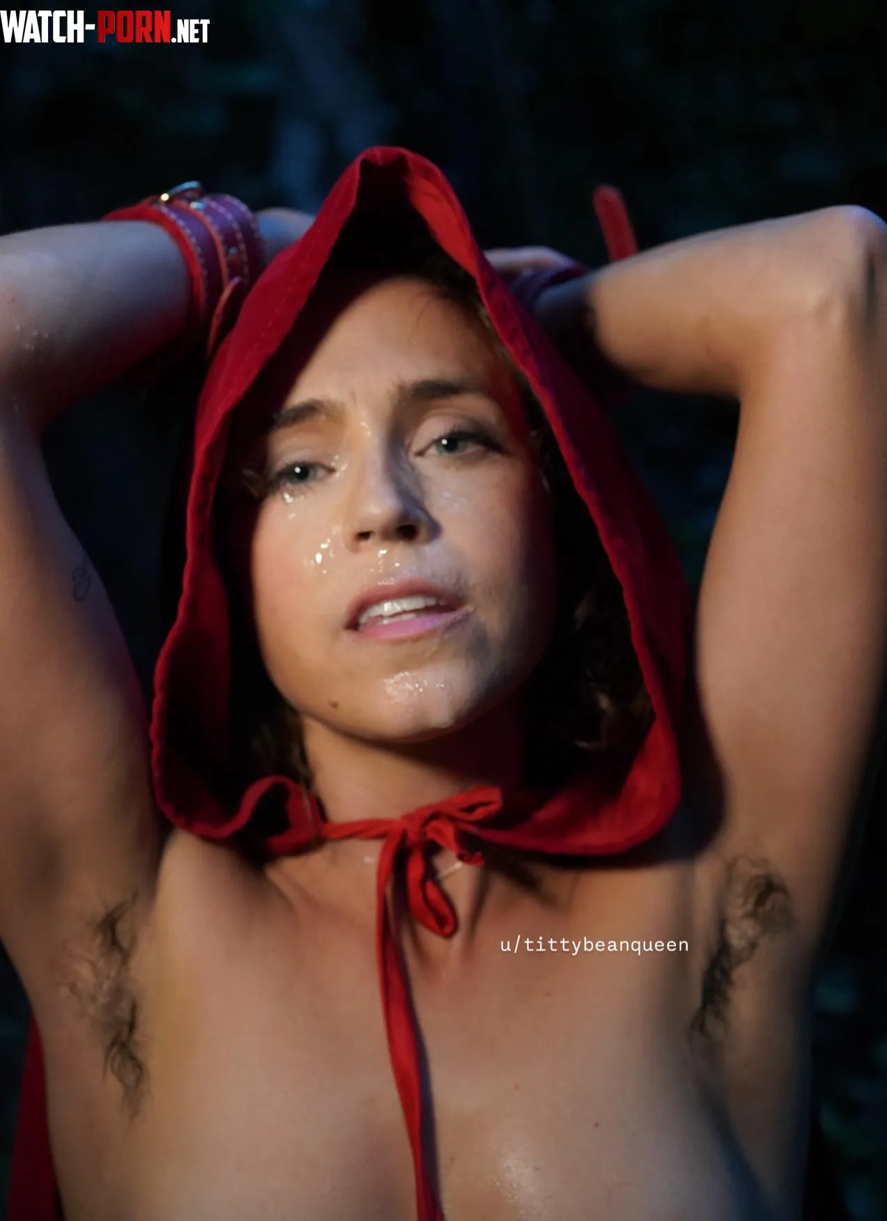 Happy Halloween! lol - Red Riding Hood by Tittybeanqueen