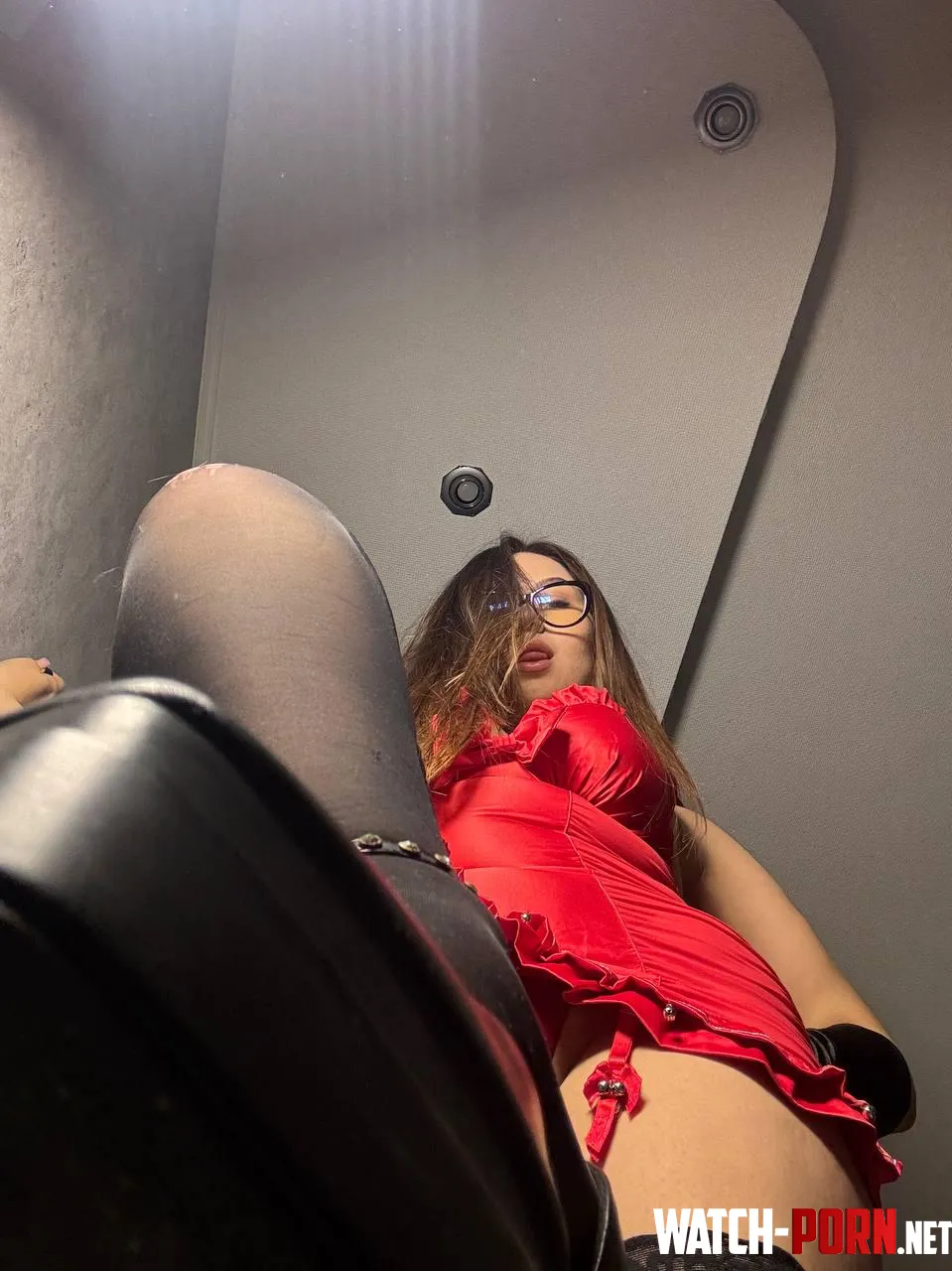 I know what you're thinking by PoutyPleasure