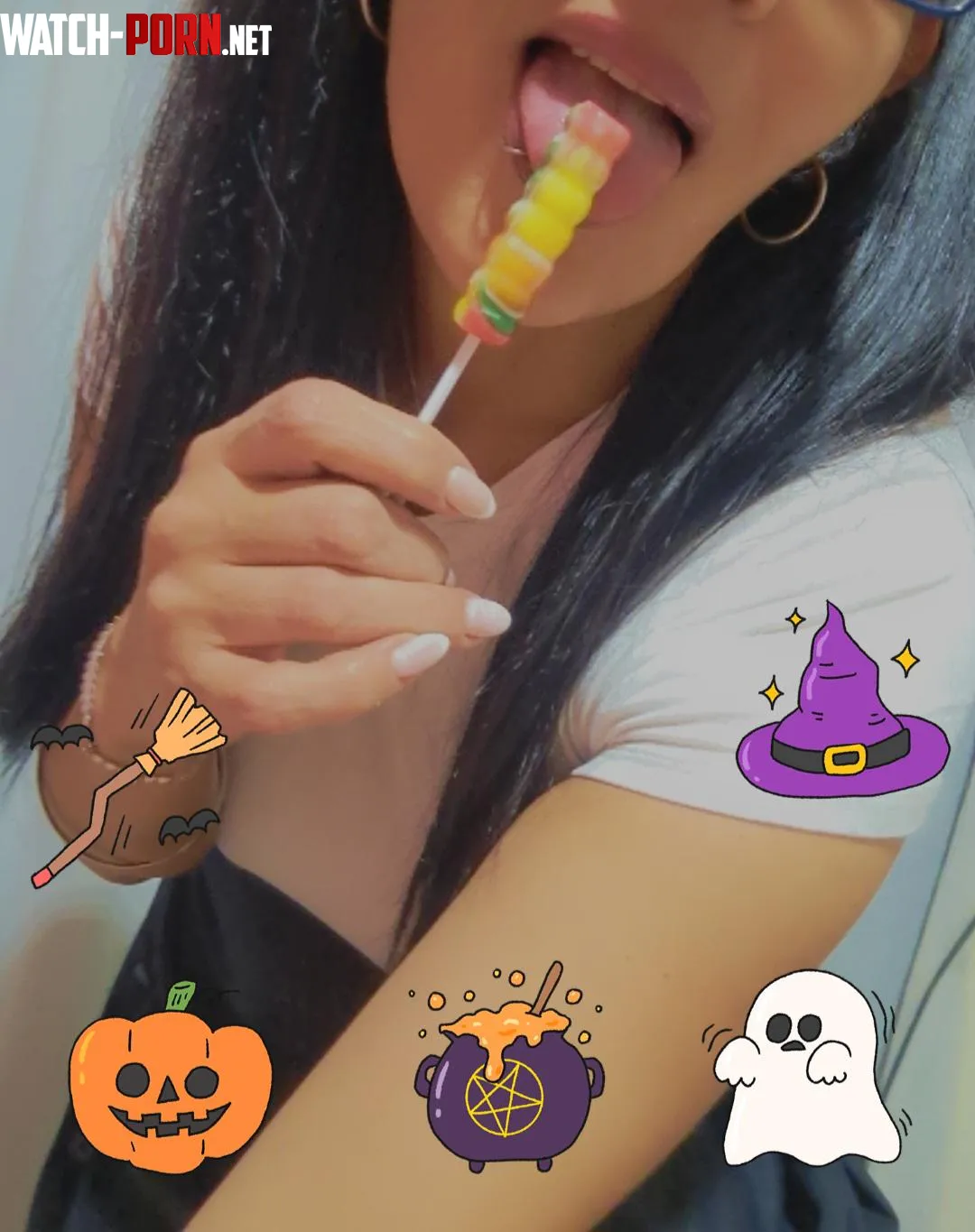 There was a lot of trickery involved, but Brujisex had her sweet treats. by Delicious-Stage7041